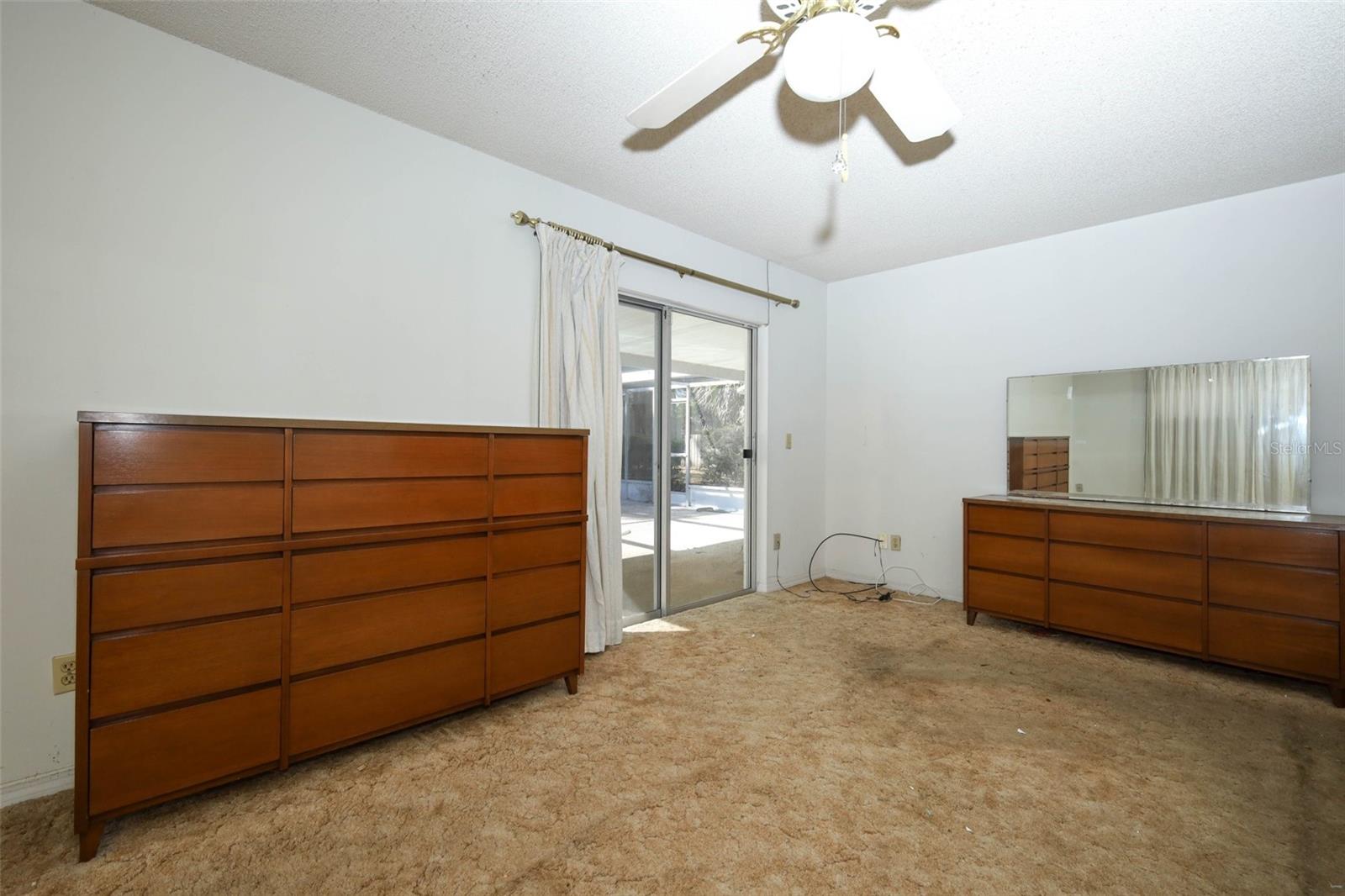 504 Ridgewood St Property Photo 26