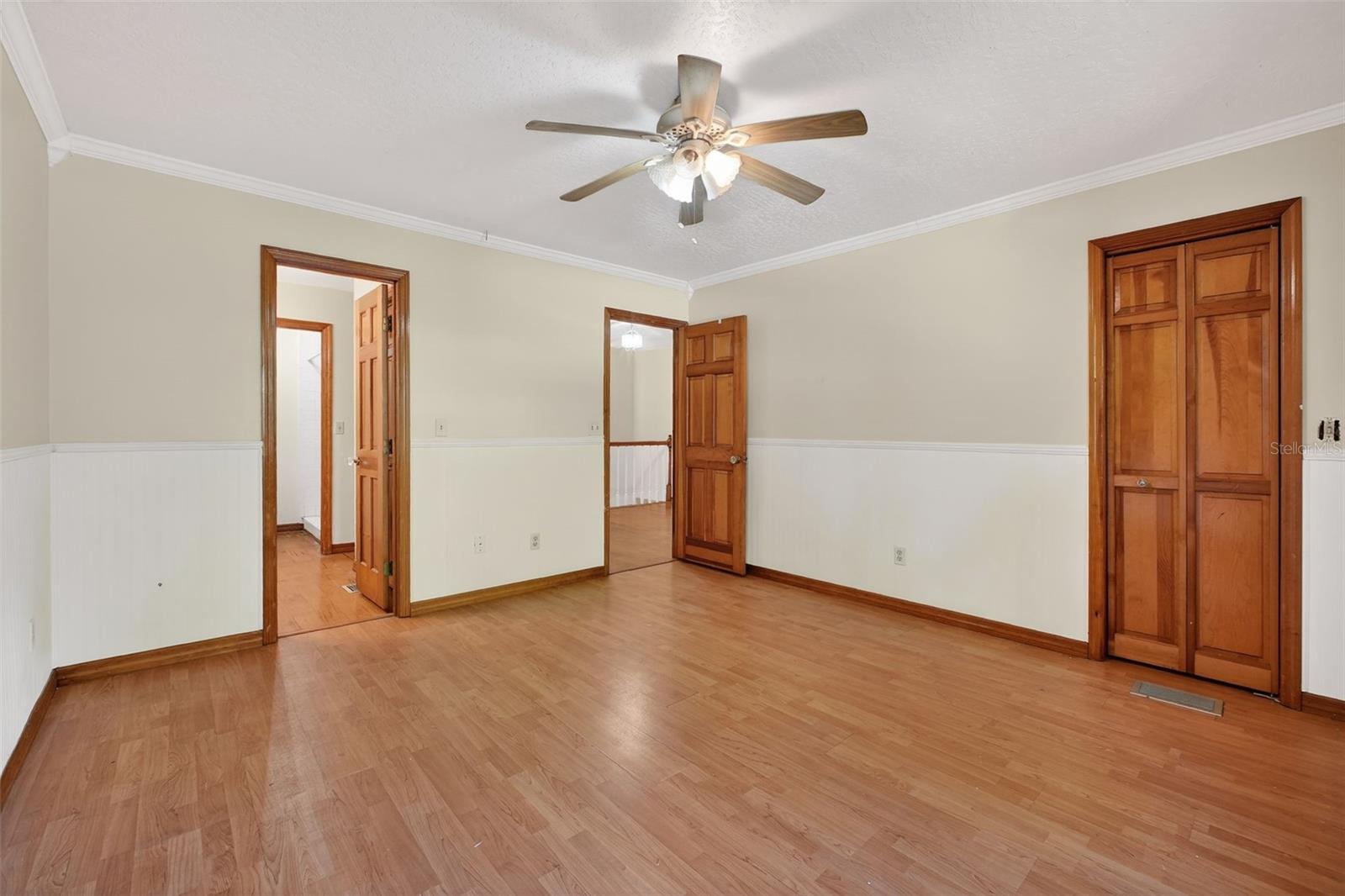 3380 Lionel Rd Property Photo 4
