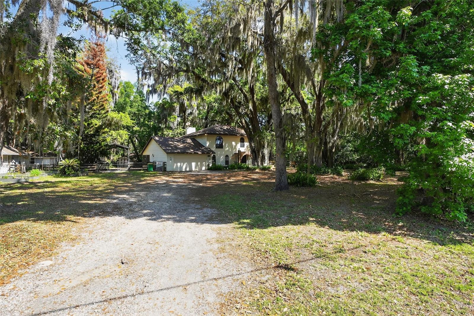3380 Lionel Rd Property Photo 42