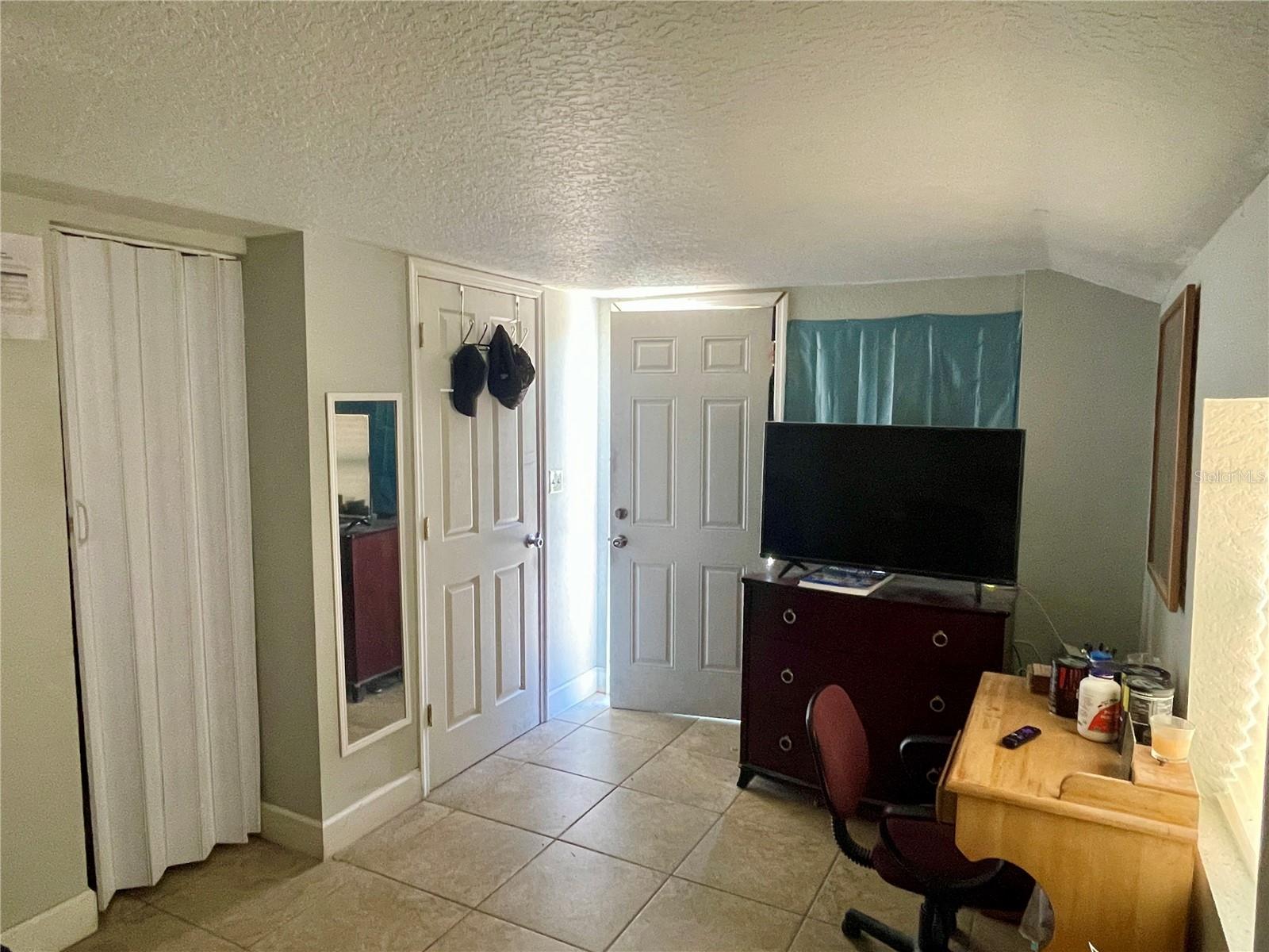 5075 Central Ave Property Photo 34
