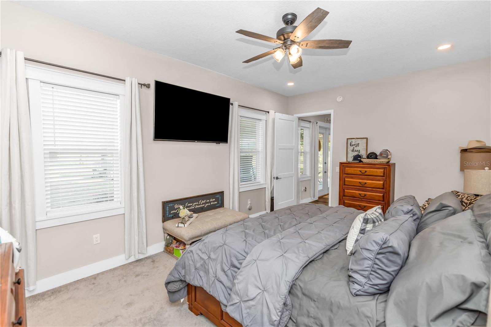 171 River Oaks Dr Property Photo 24