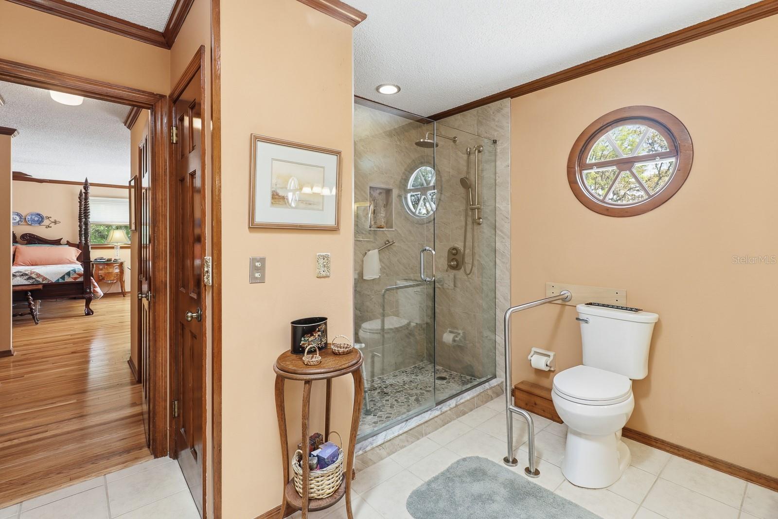 6491 Spruce Creek Rd Property Photo 22