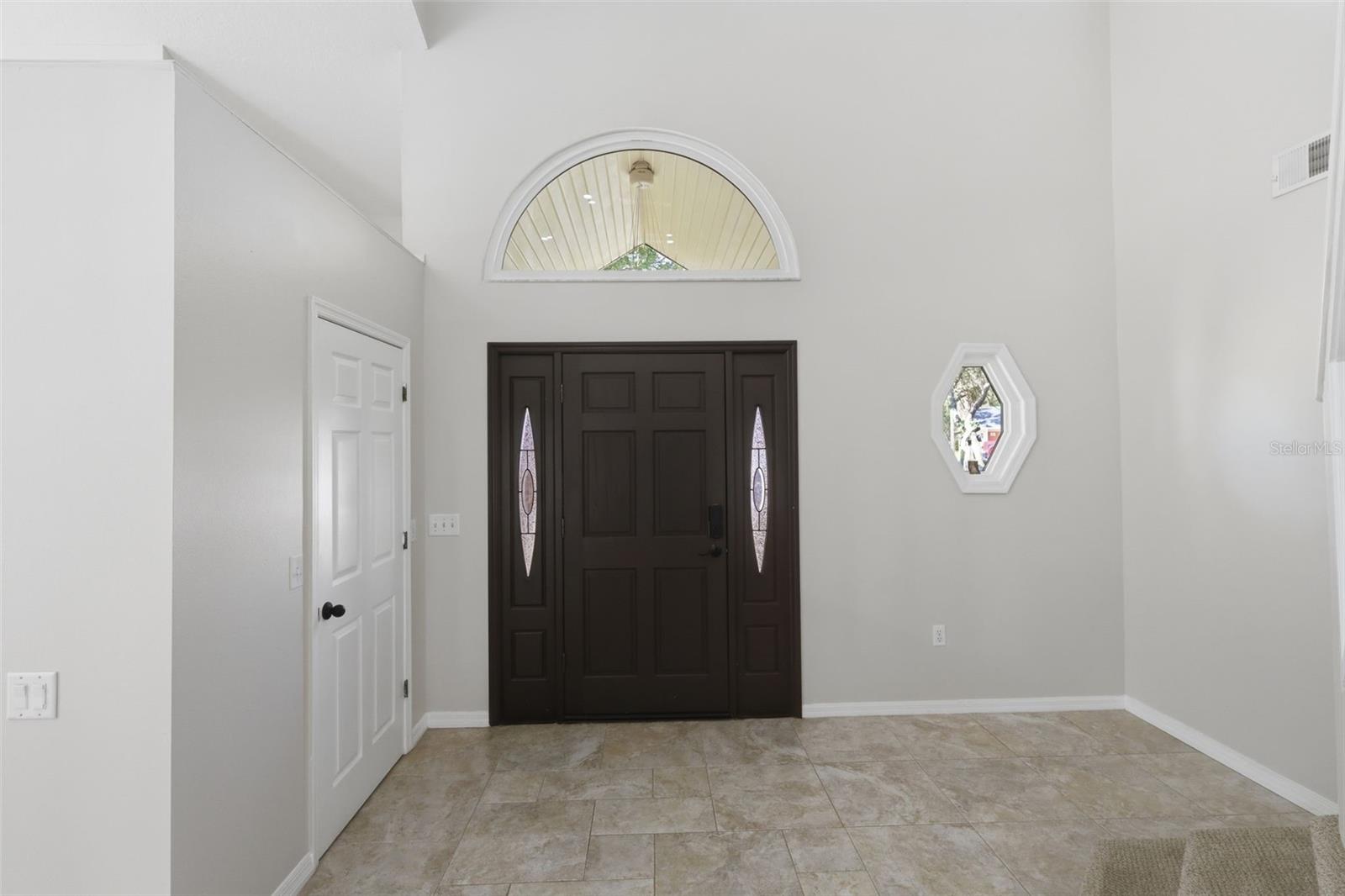 69 Spring Lake Dr Property Photo 9