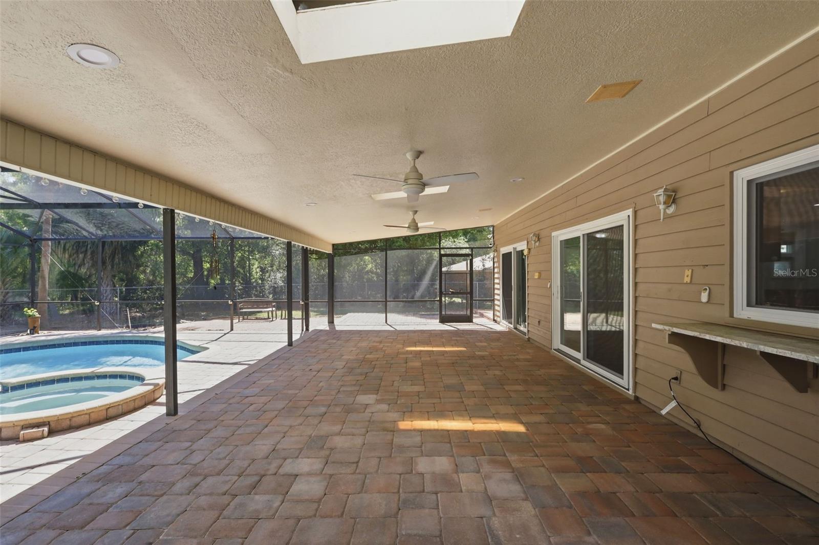 69 Spring Lake Dr Property Photo 50