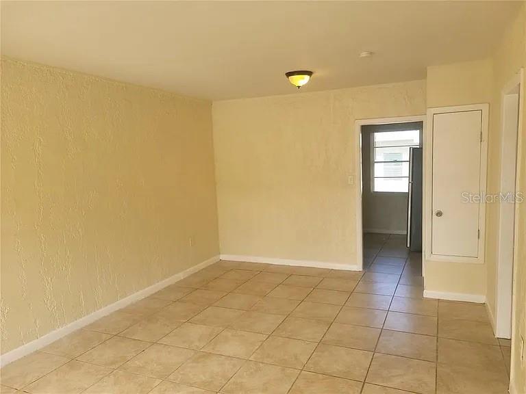 508 Booker St Property Photo 8