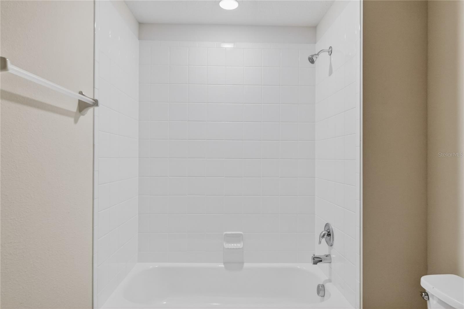 172 Holly Village Dr Property Photo 3
