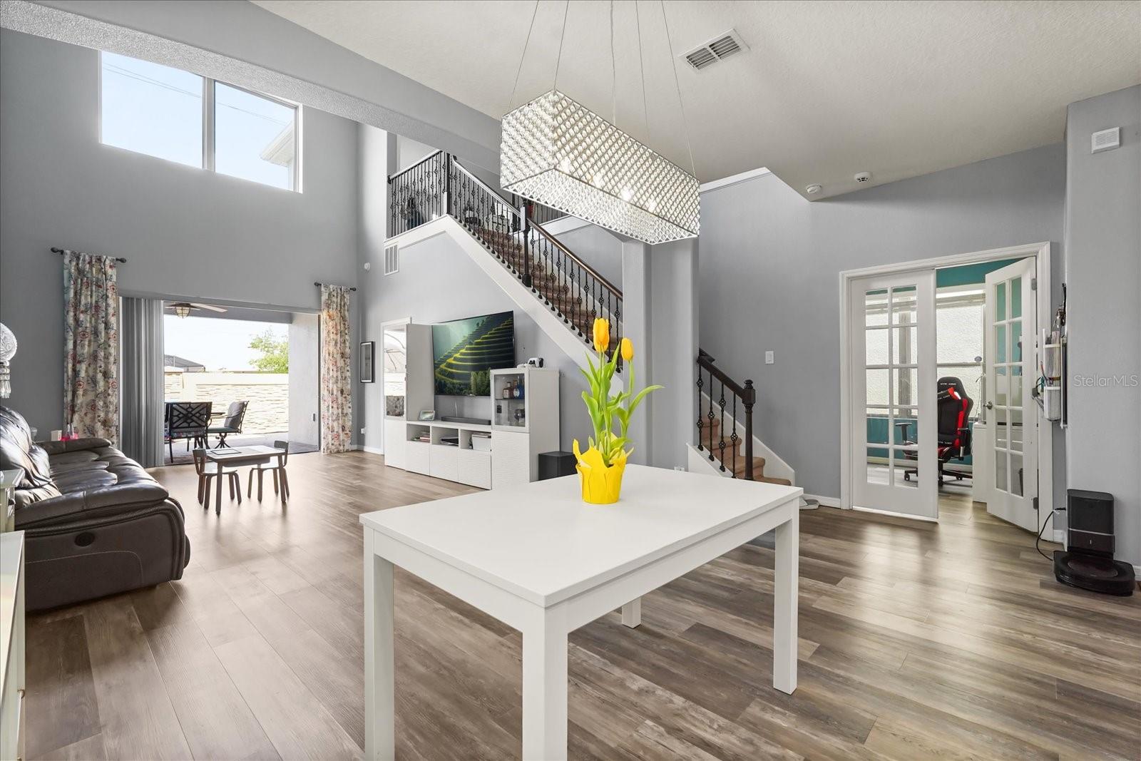 115 Big Spring Ter Property Photo 3