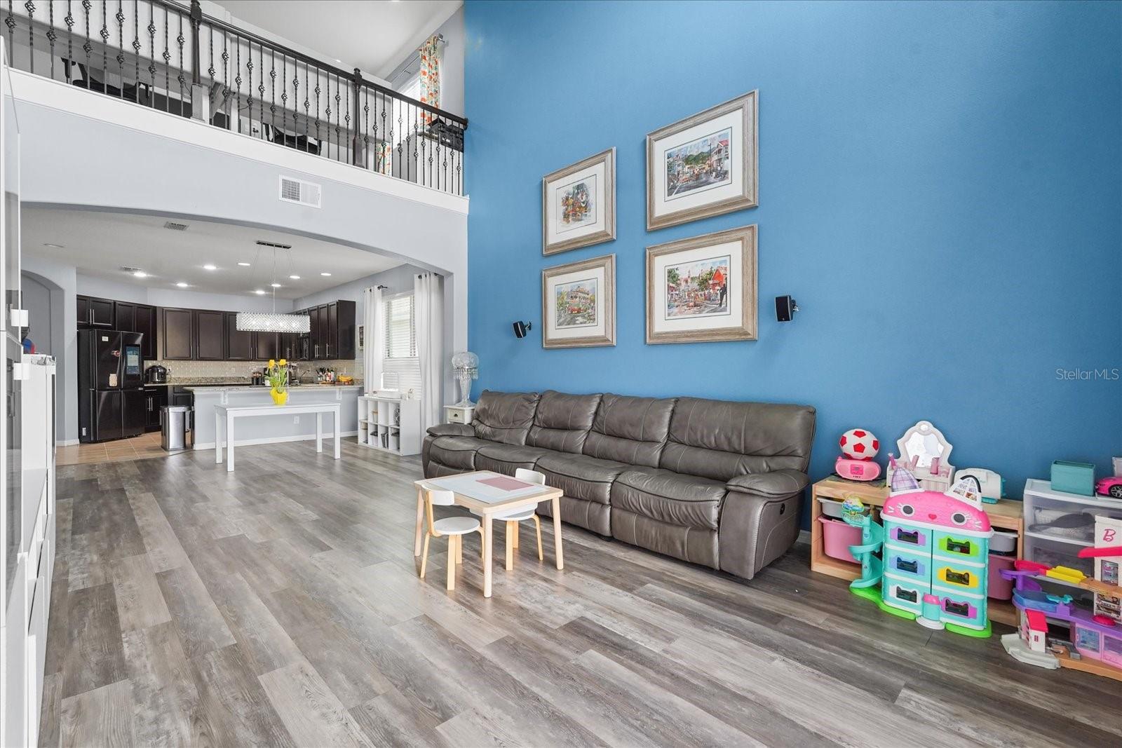 115 Big Spring Ter Property Photo 4