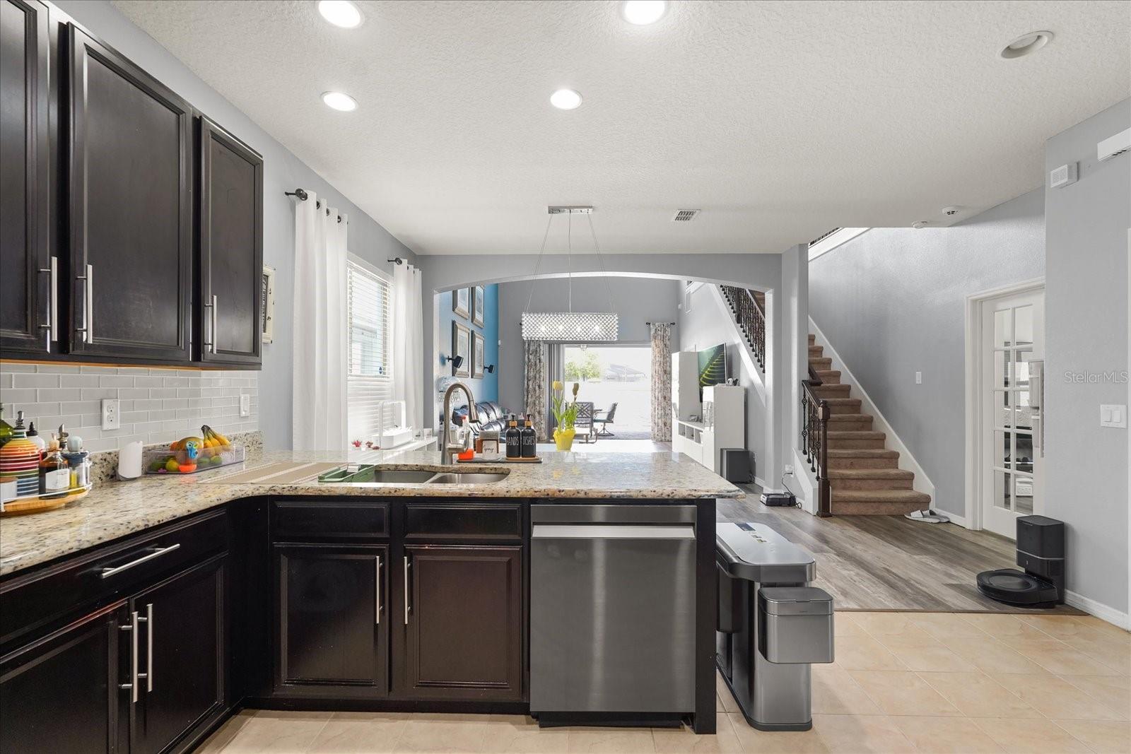 115 Big Spring Ter Property Photo 7
