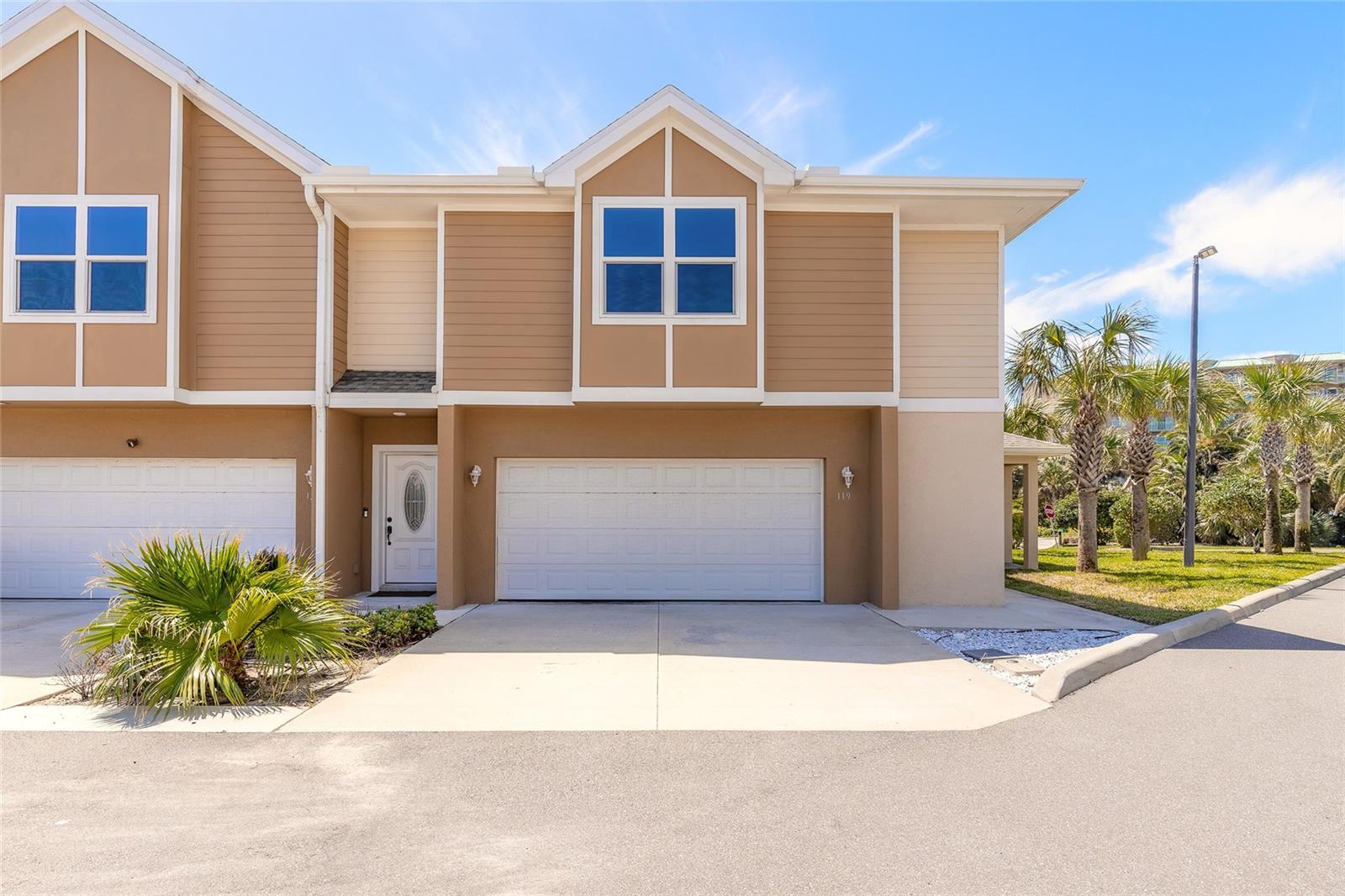 V4948207 Property Photo 1