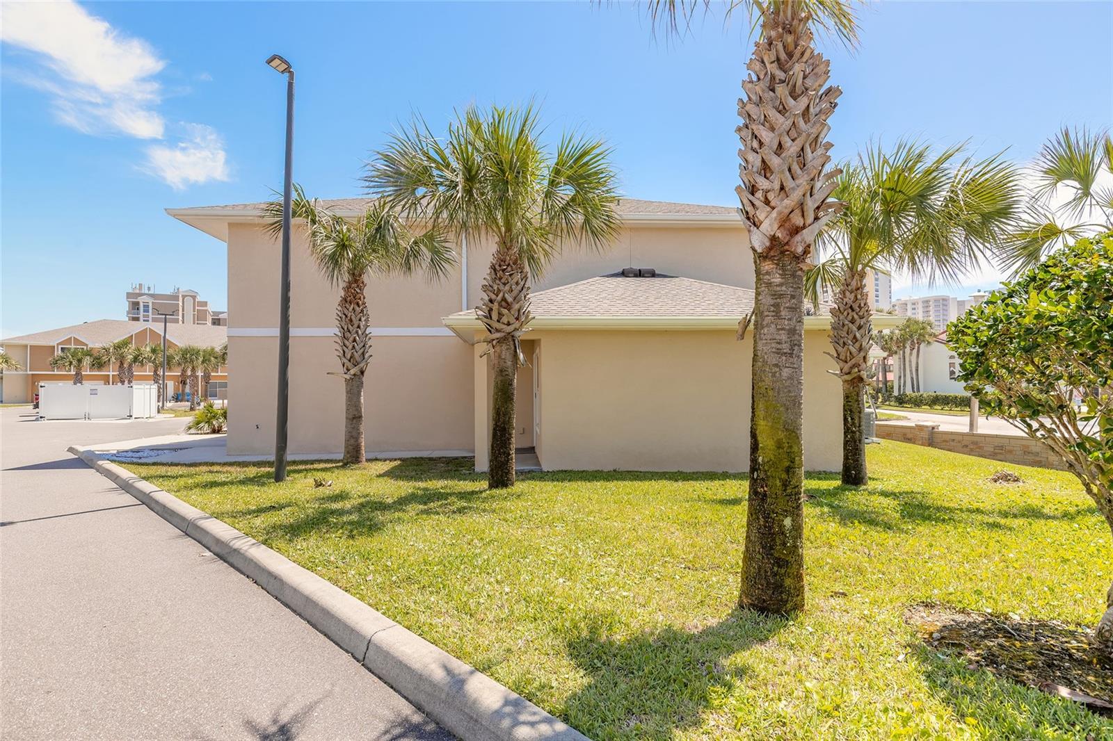 V4948207 Property Photo 32