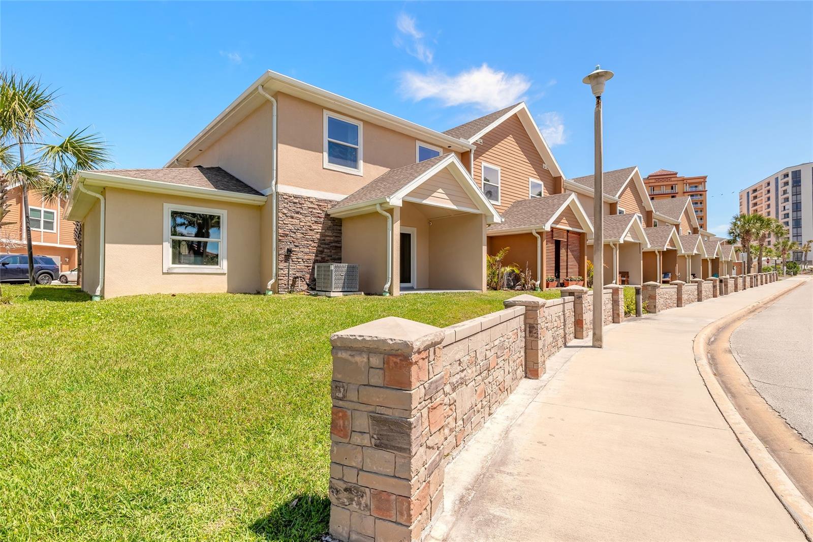 V4948207 Property Photo 35