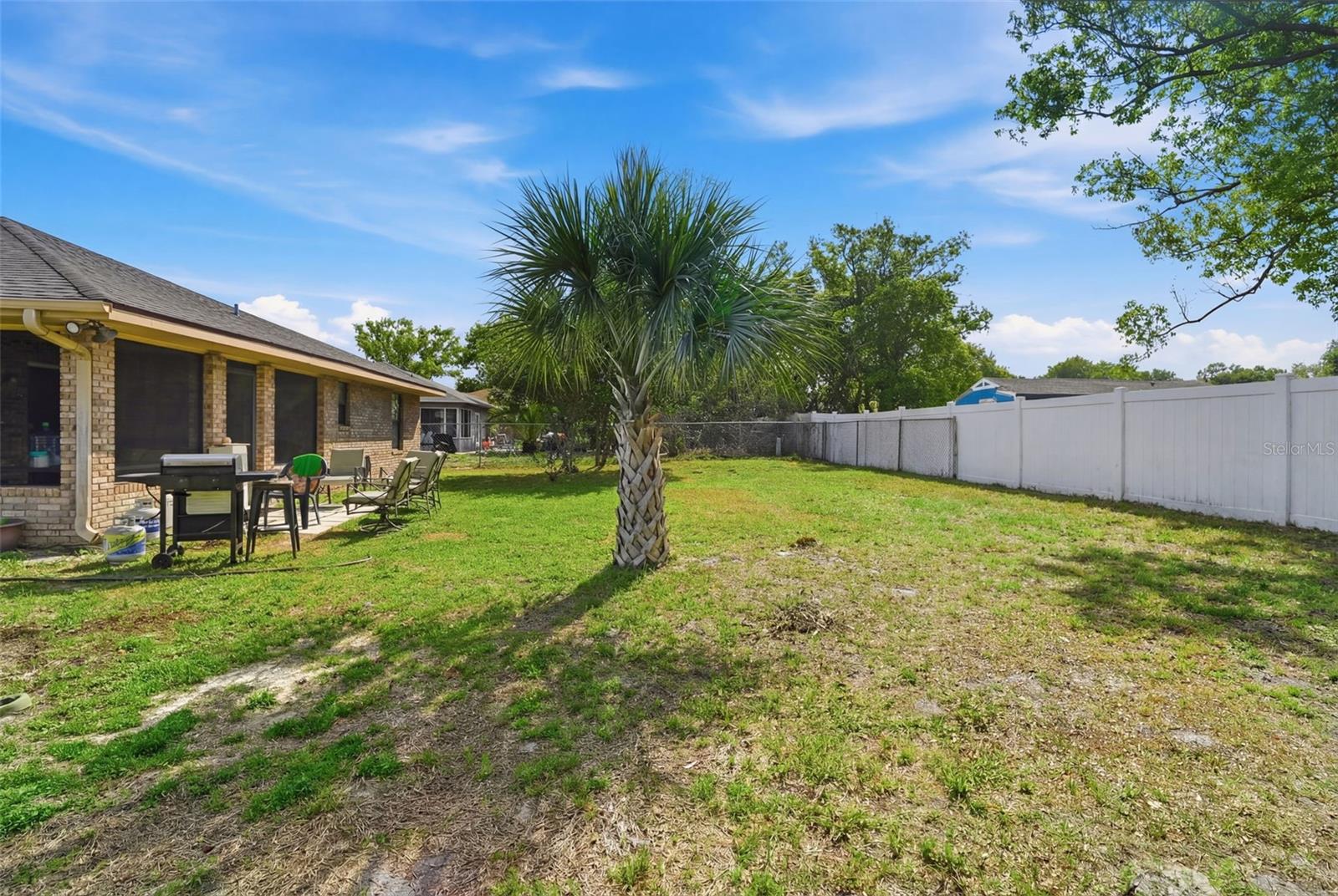 783 S Atmore Cir Property Photo 4