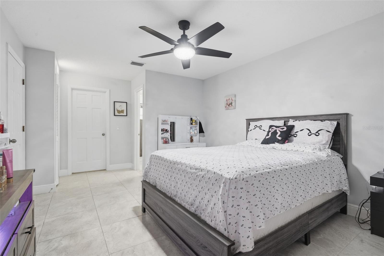 783 S Atmore Cir Property Photo 11