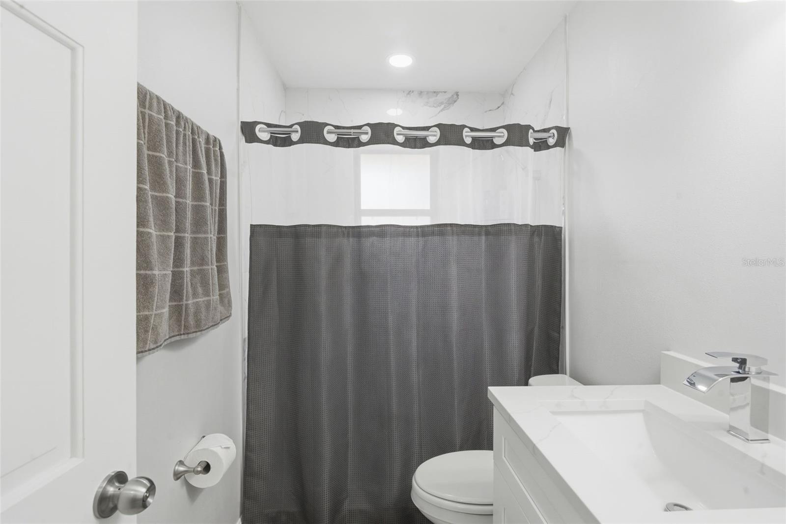 783 S Atmore Cir Property Photo 17