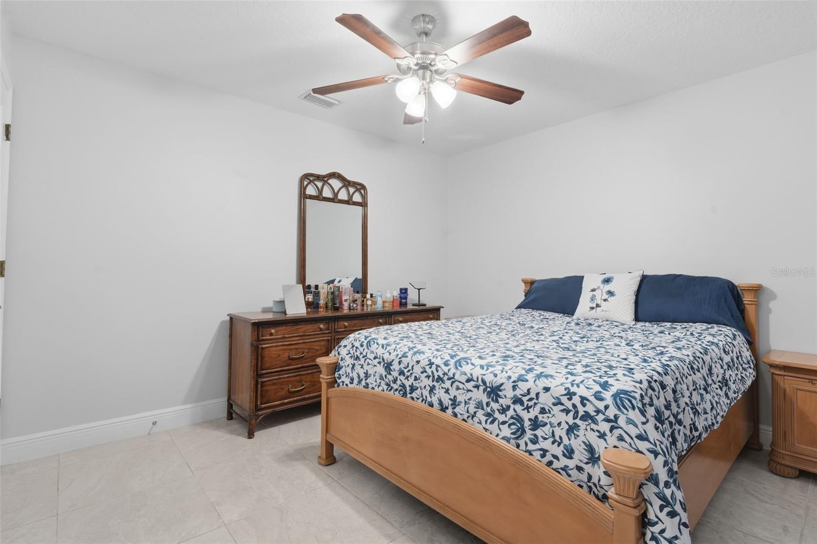 783 S Atmore Cir Property Photo 19