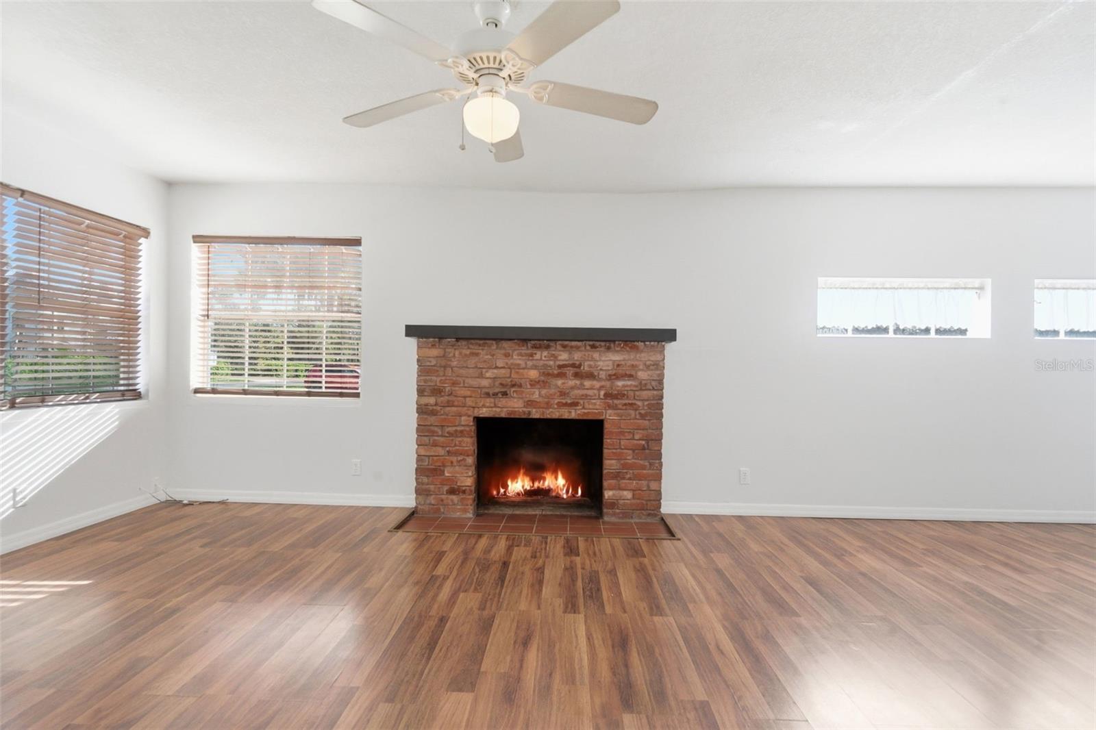 1030 Camphor Ln Property Photo 41