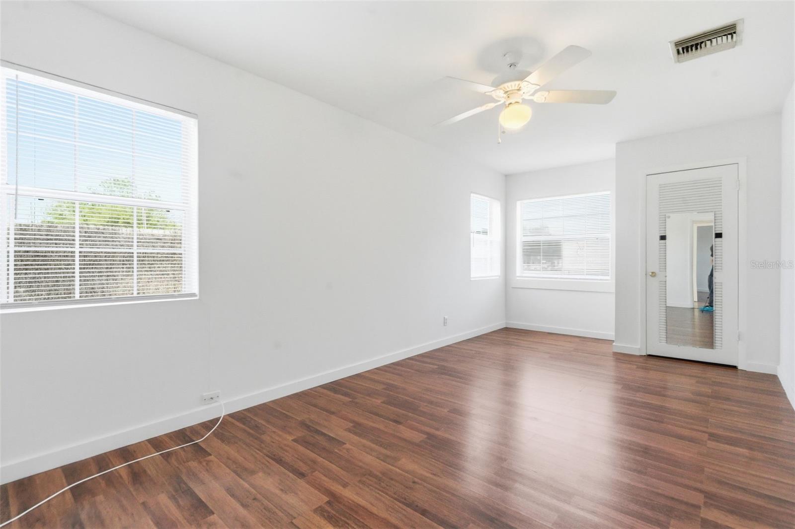 1030 Camphor Ln Property Photo 52