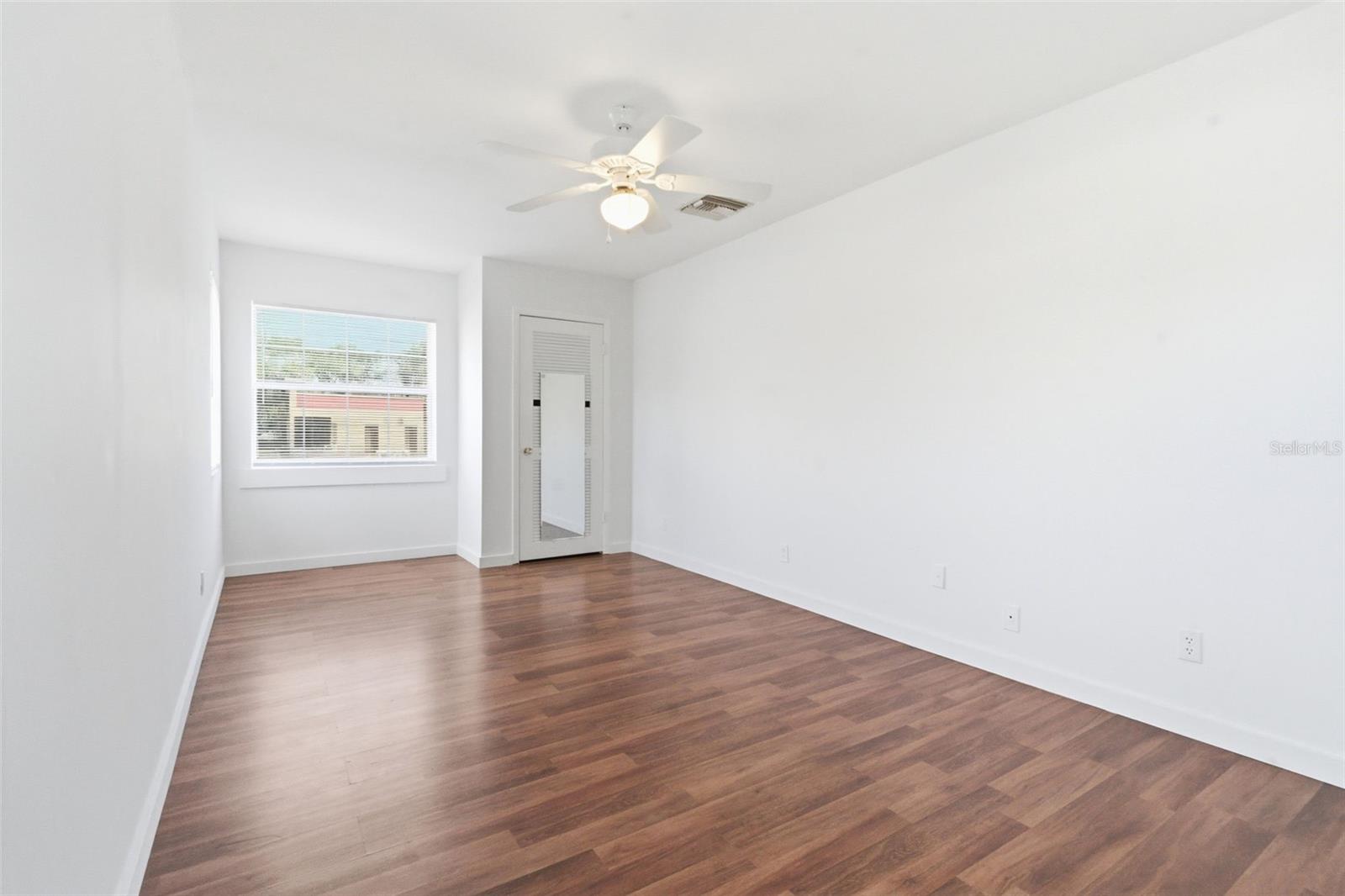 1030 Camphor Ln Property Photo 53