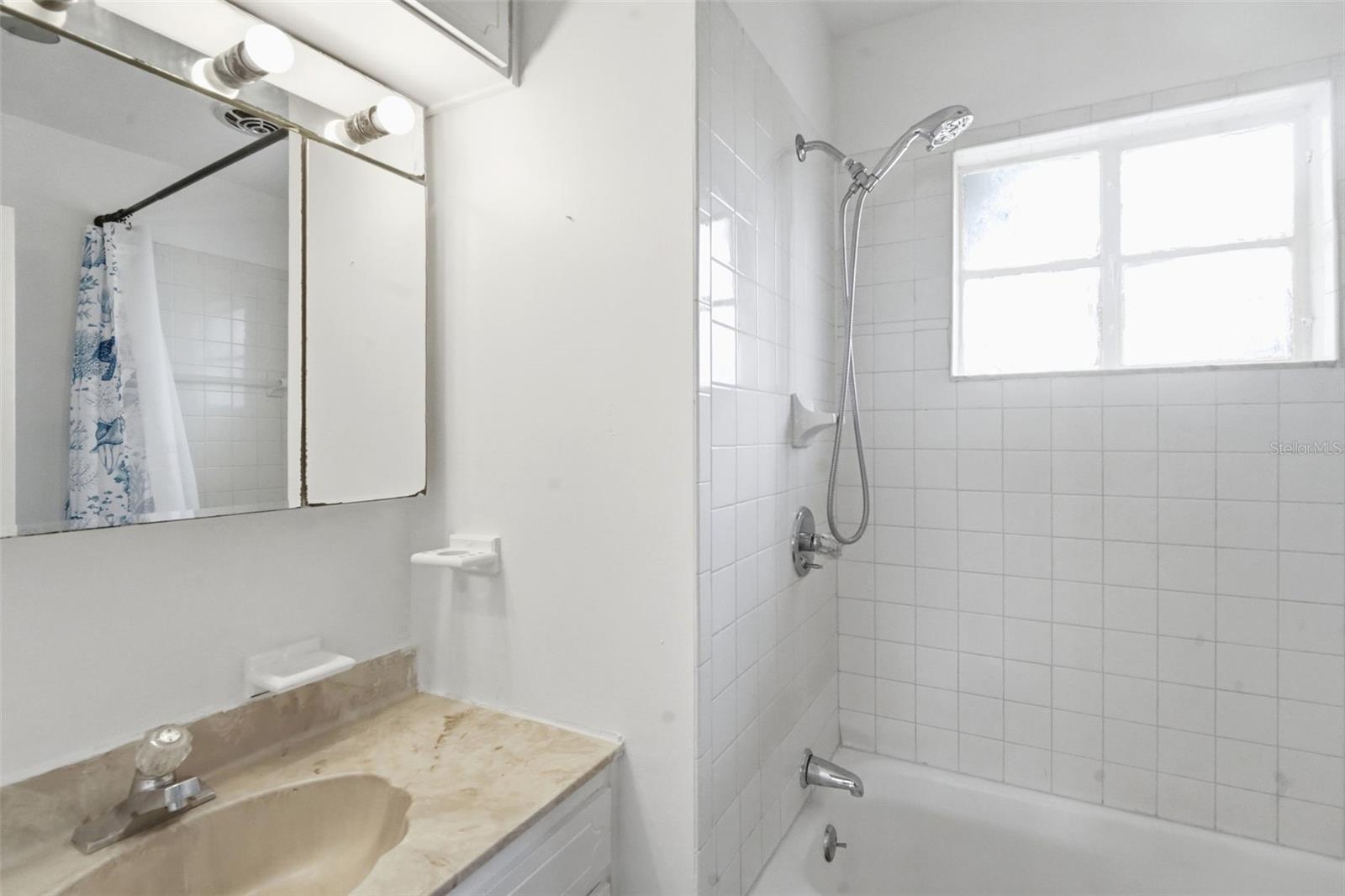 1030 Camphor Ln Property Photo 57