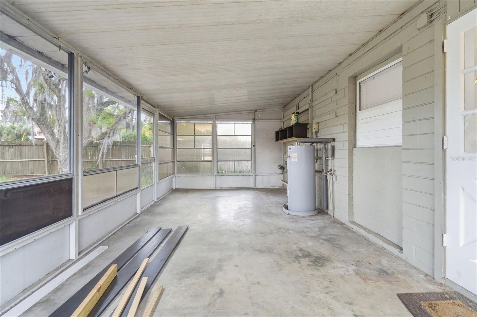 1030 Camphor Ln Property Photo 59