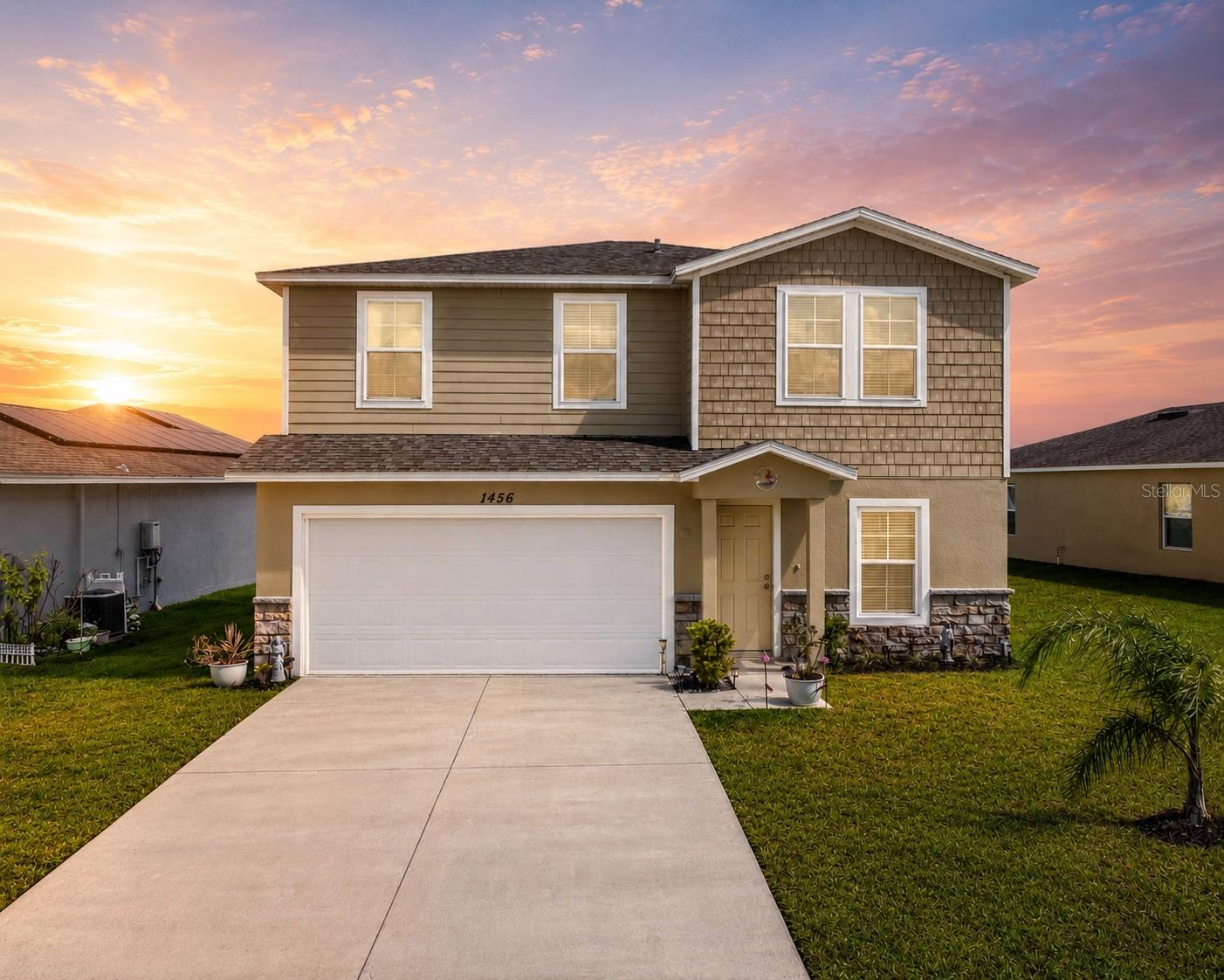 1456 STONE RIDGE CIR