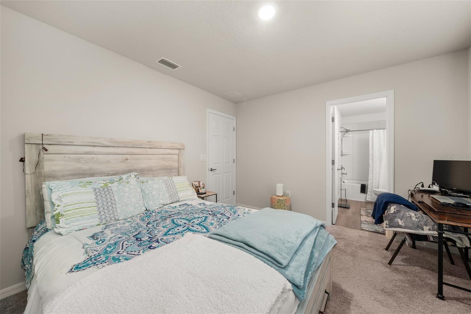 1456 Stone Ridge Cir Property Photo 15