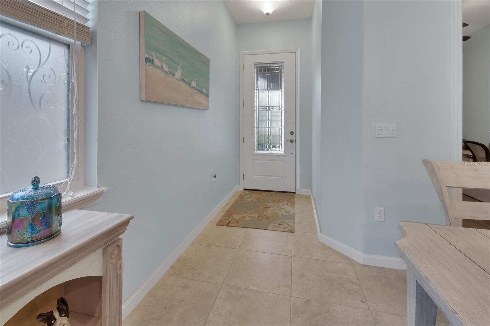 412 Tisbury Ct Property Photo 9