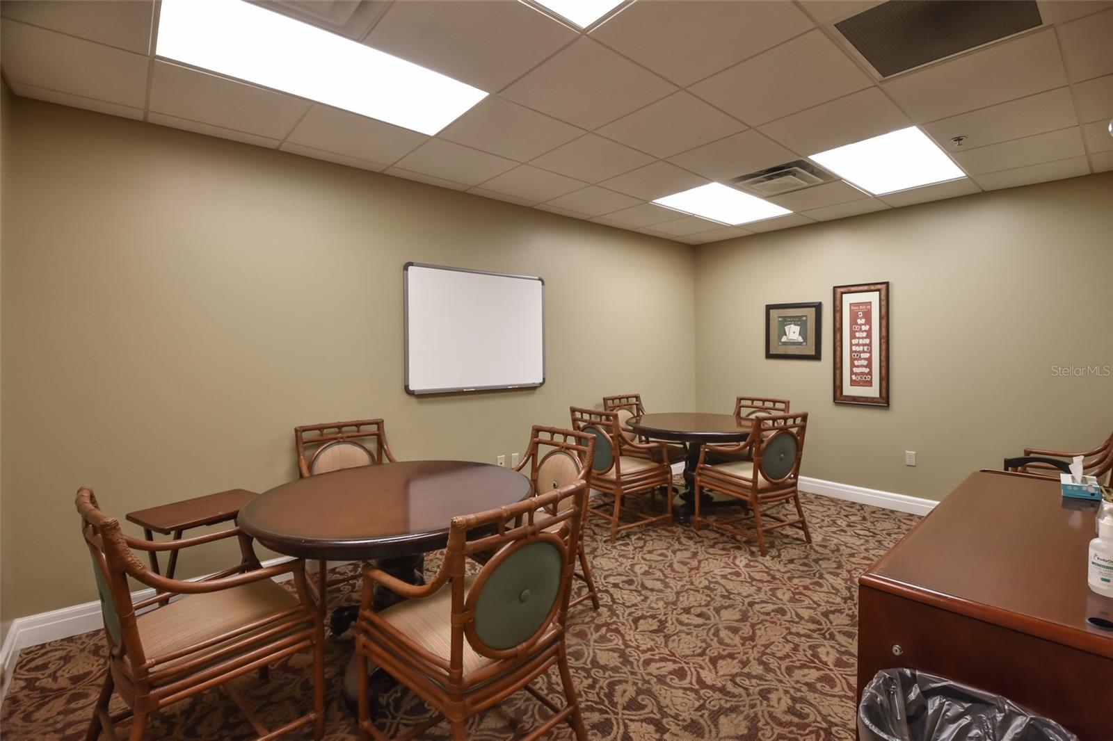 412 Tisbury Ct Property Photo 44