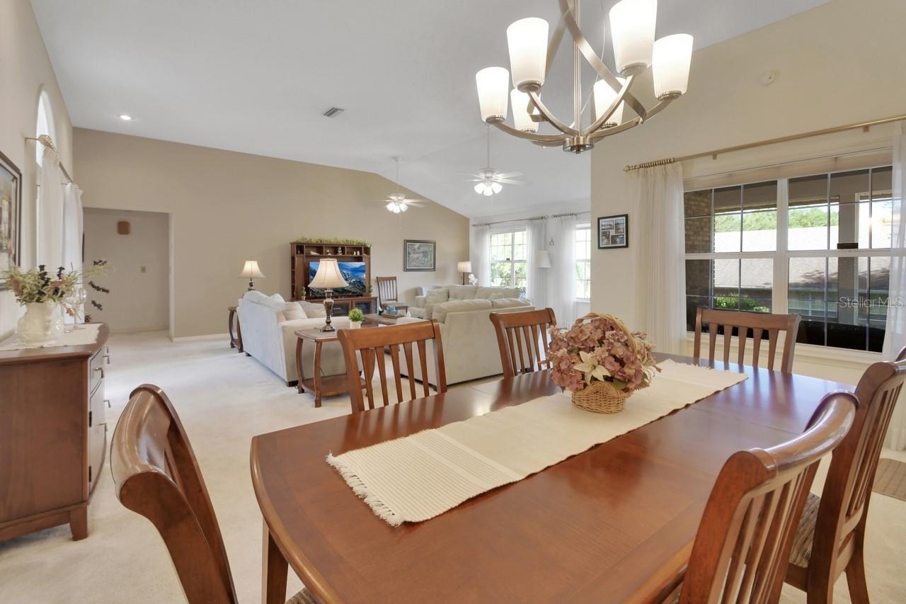 2520 S Glen Eagles Dr Property Photo 6