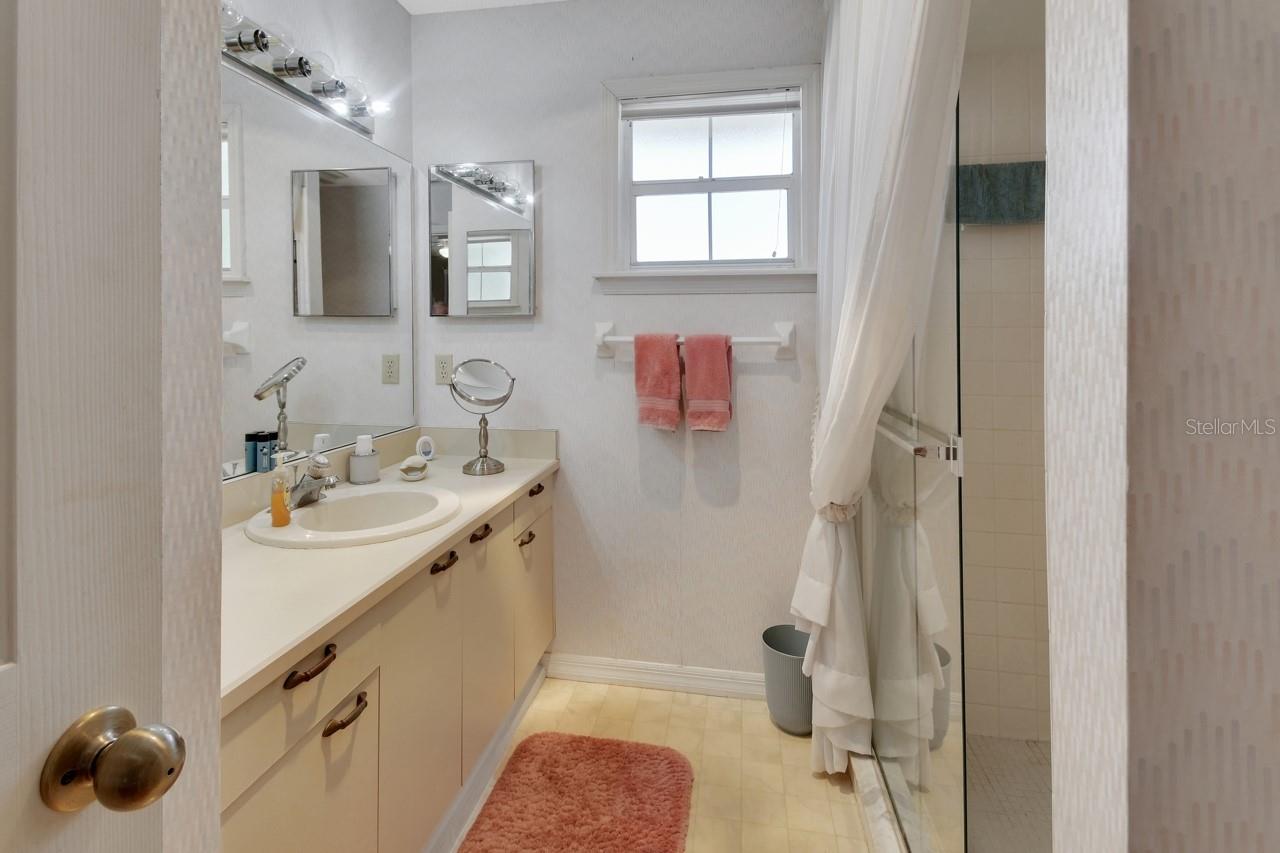2520 S Glen Eagles Dr Property Photo 13