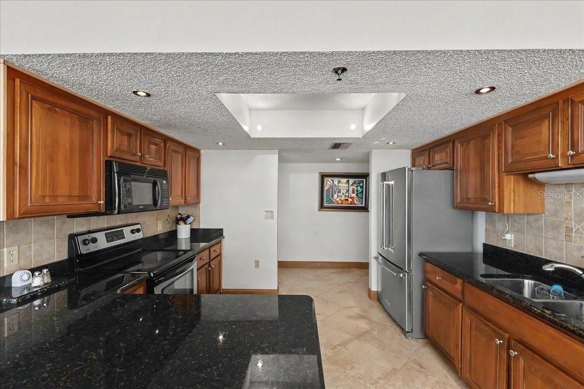 3743 S Atlantic Ave #10b0 Property Photo 24