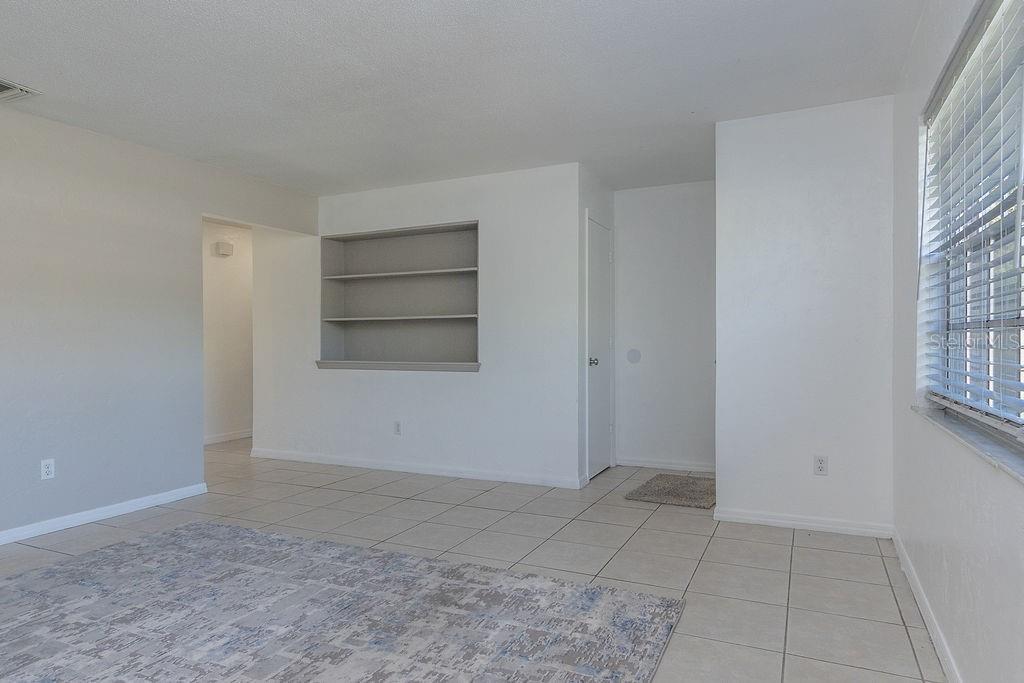 1516 S Boundary St Property Photo 5