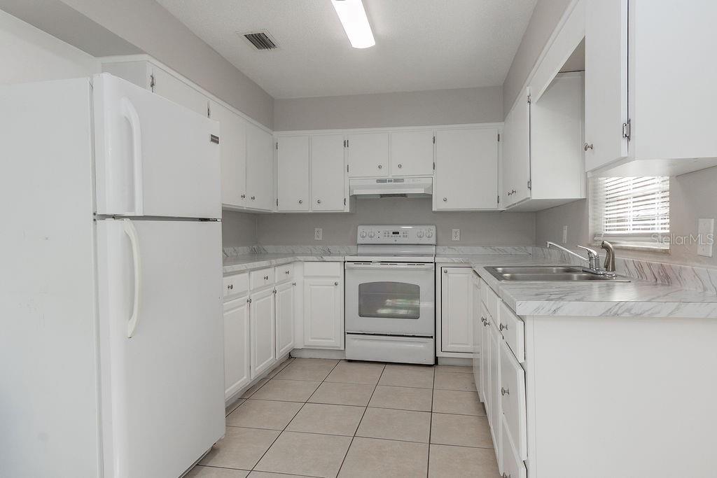 1516 S Boundary St Property Photo 8