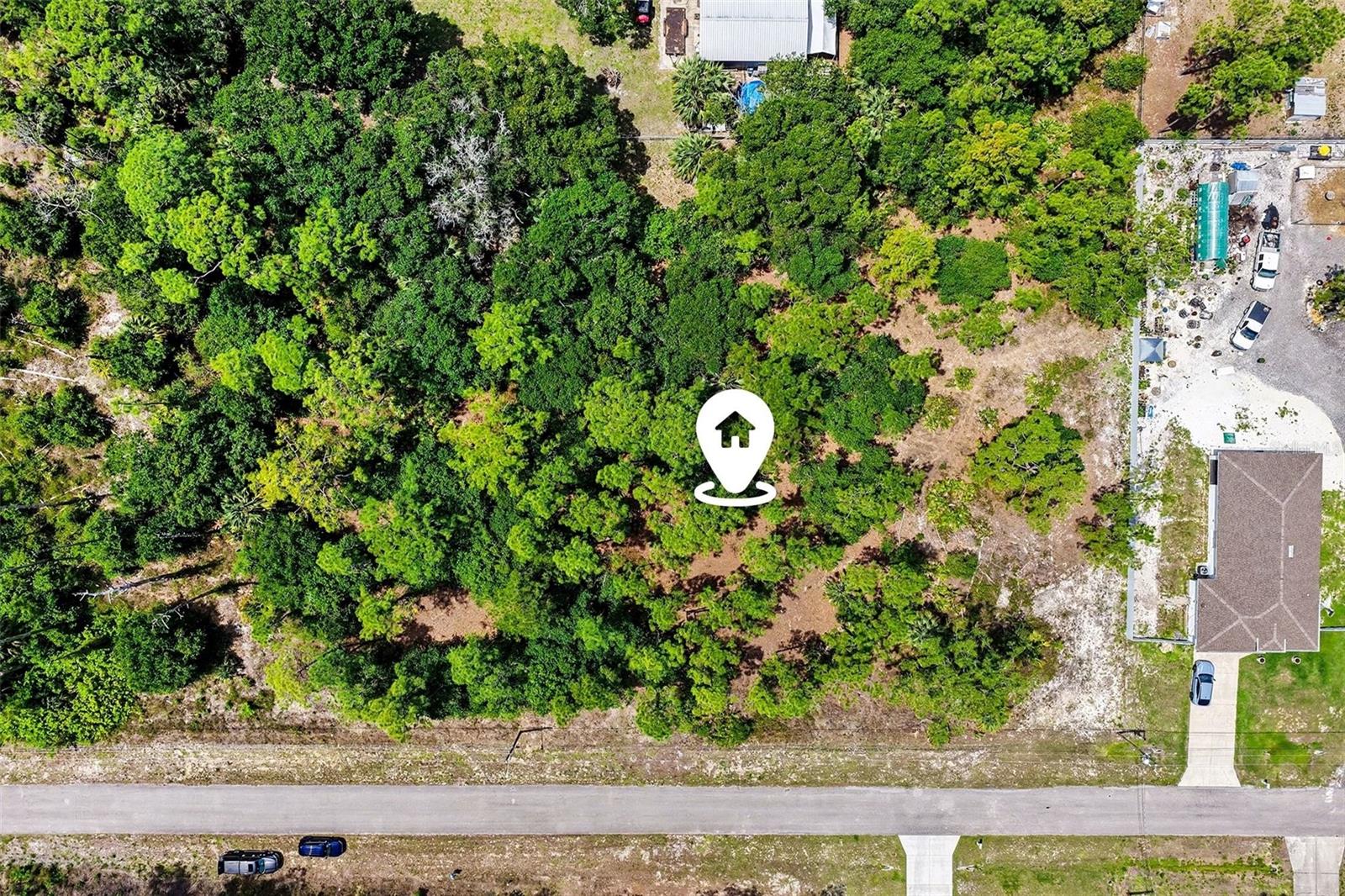 711 WELLINGTON AVE Property Photo 1