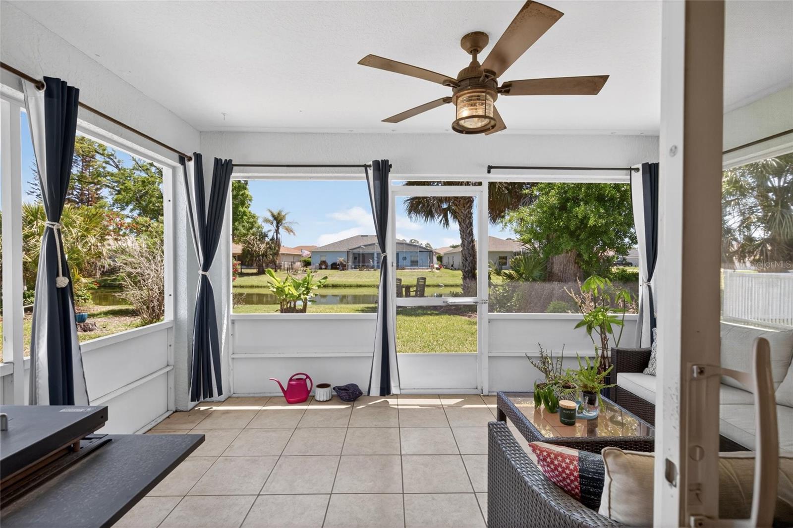 341 Mariners Gate Dr Property Photo 36