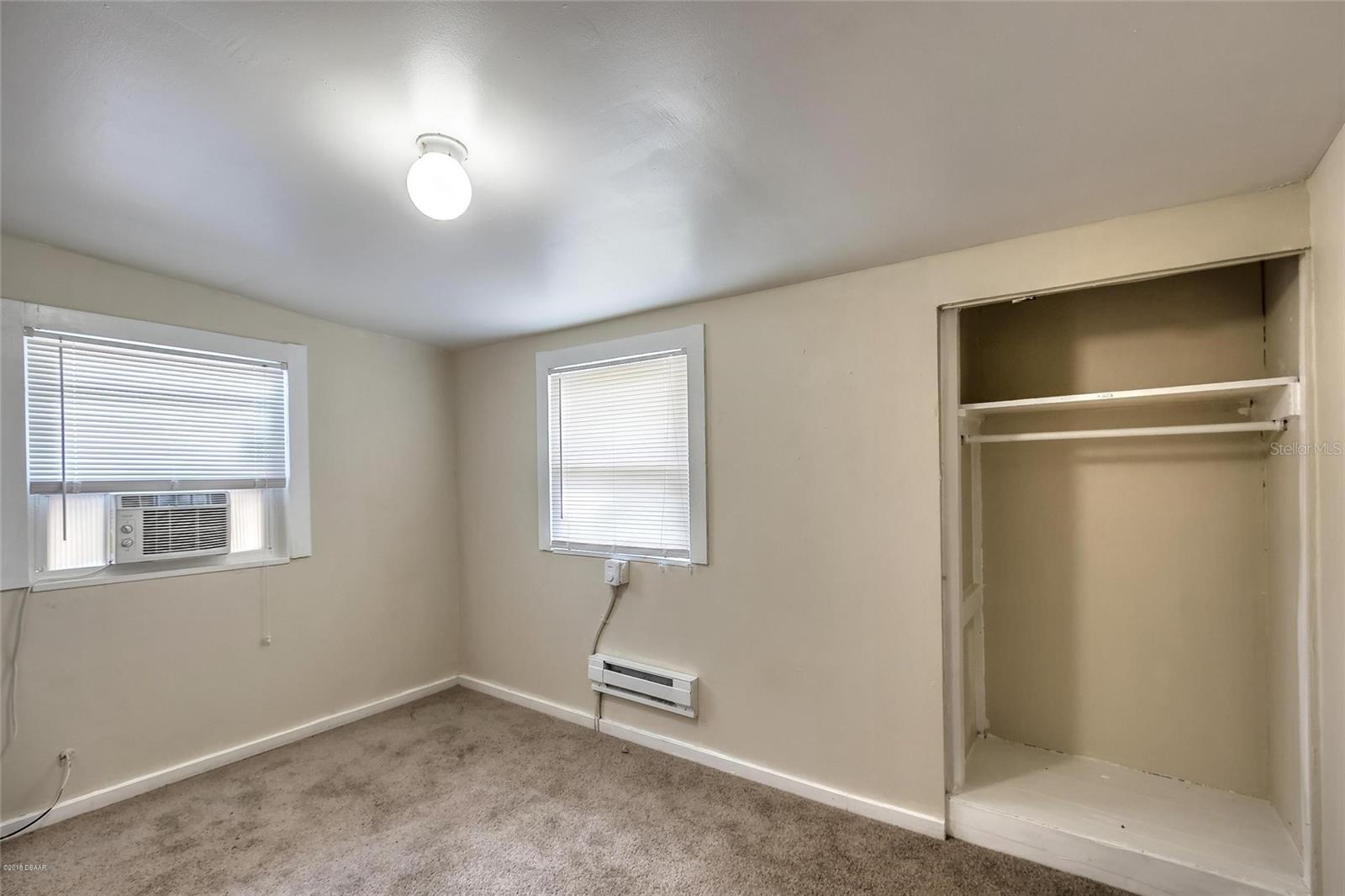 312 Frances Ter Property Photo 5