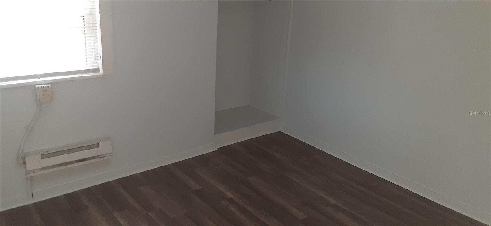 312 Frances Ter Property Photo 7