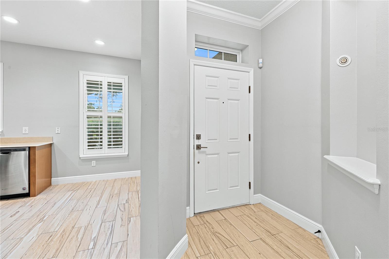 6820 Thornhill Cir Property Photo 6