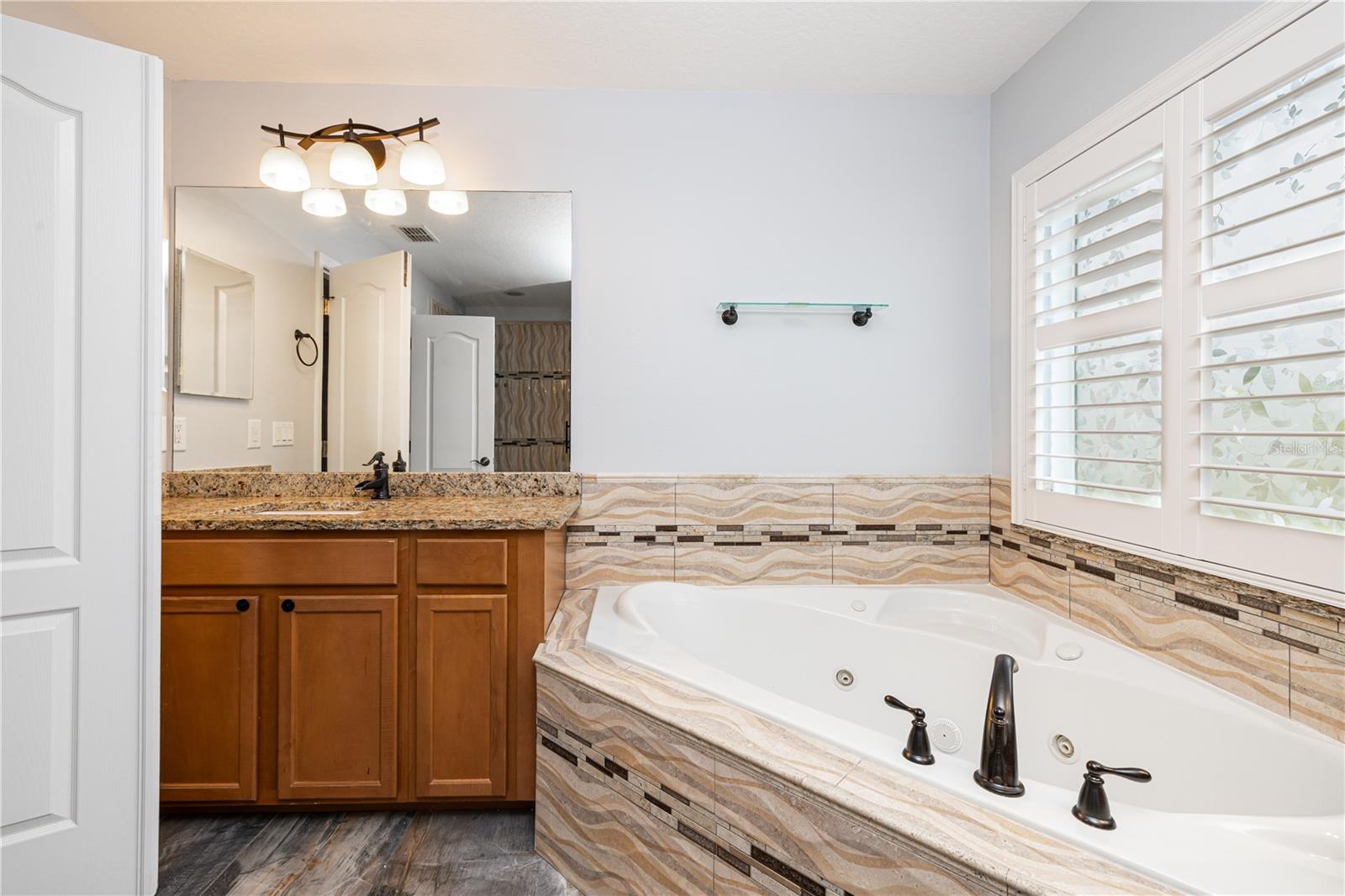 6820 Thornhill Cir Property Photo 32