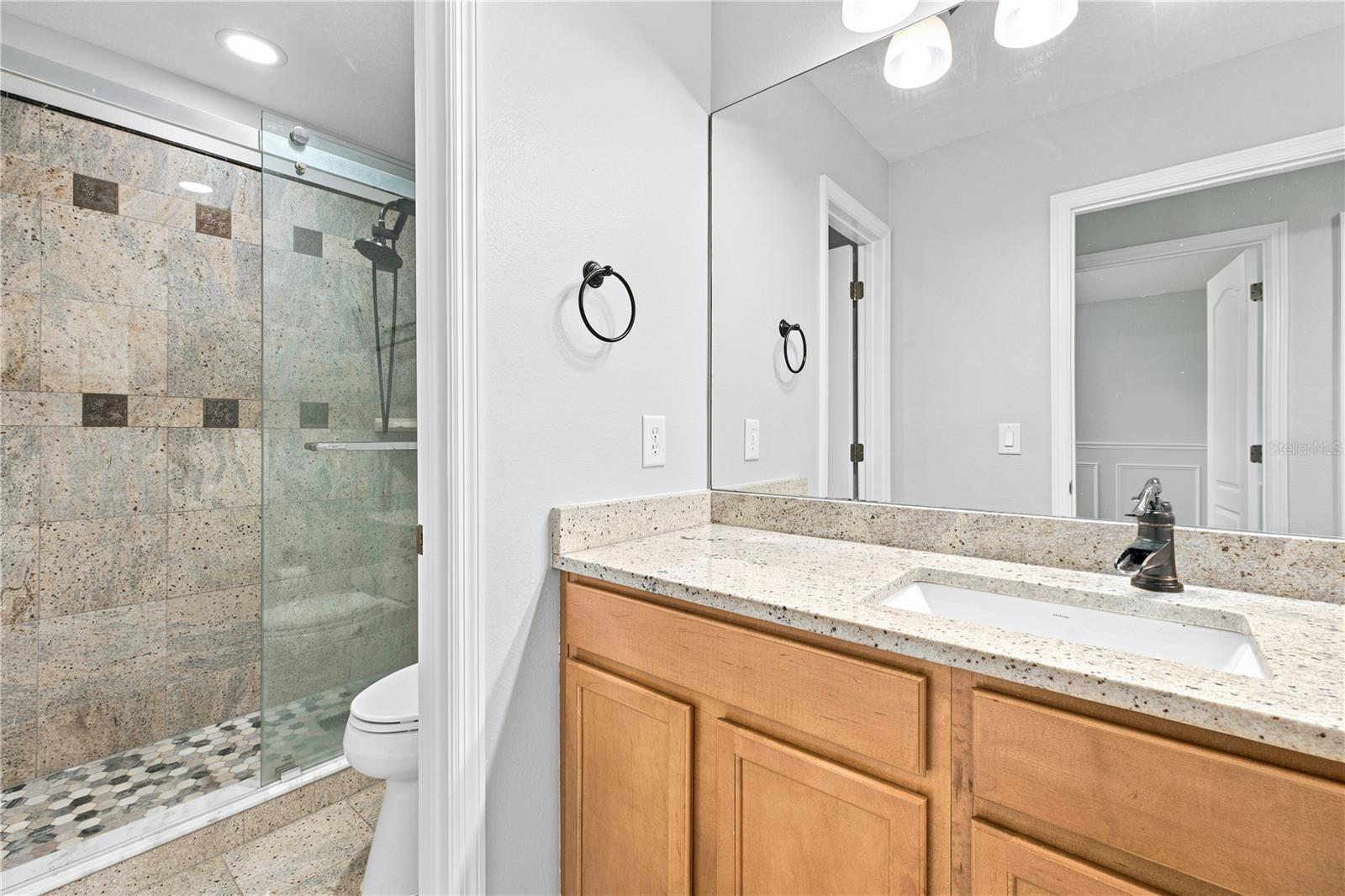 6820 Thornhill Cir Property Photo 36