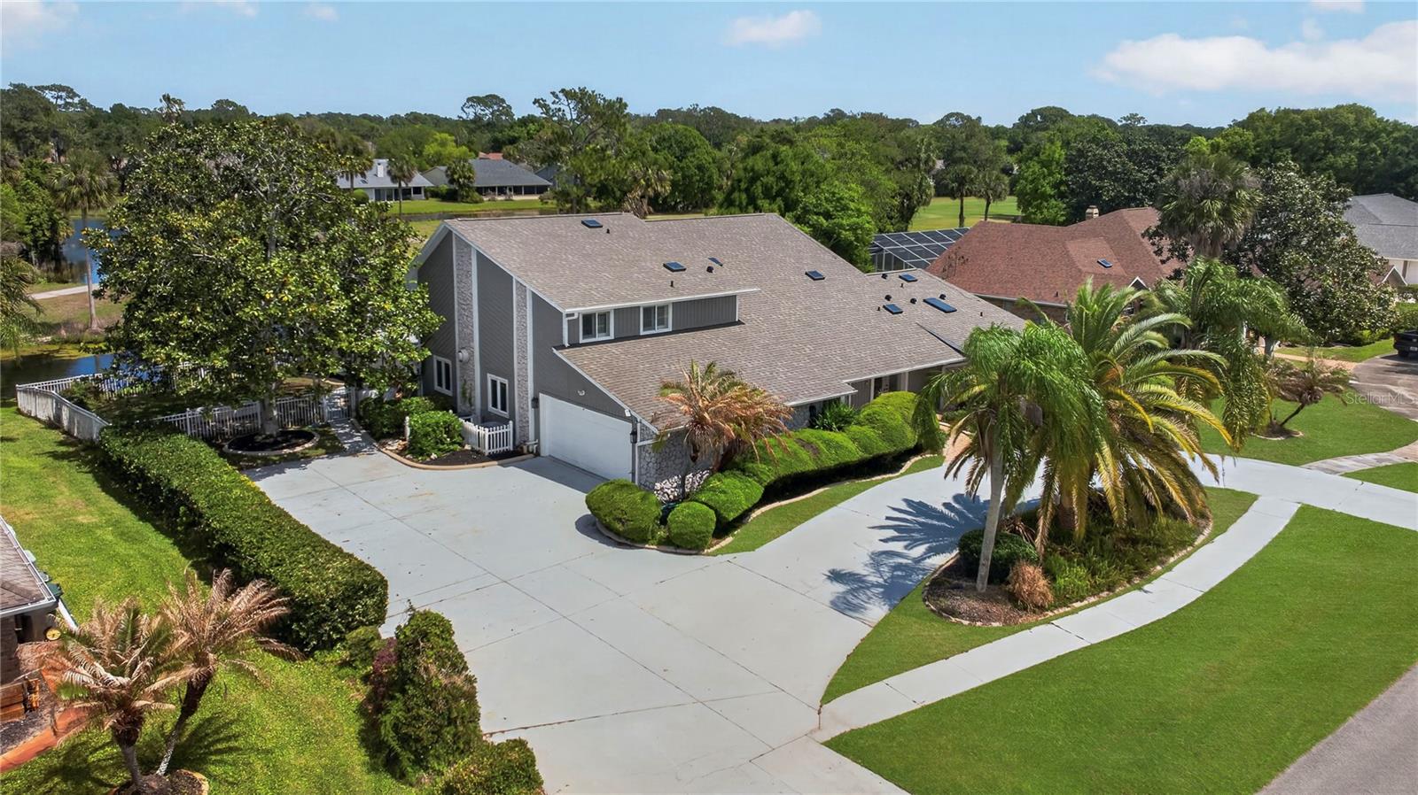 770 PELICAN BAY DR