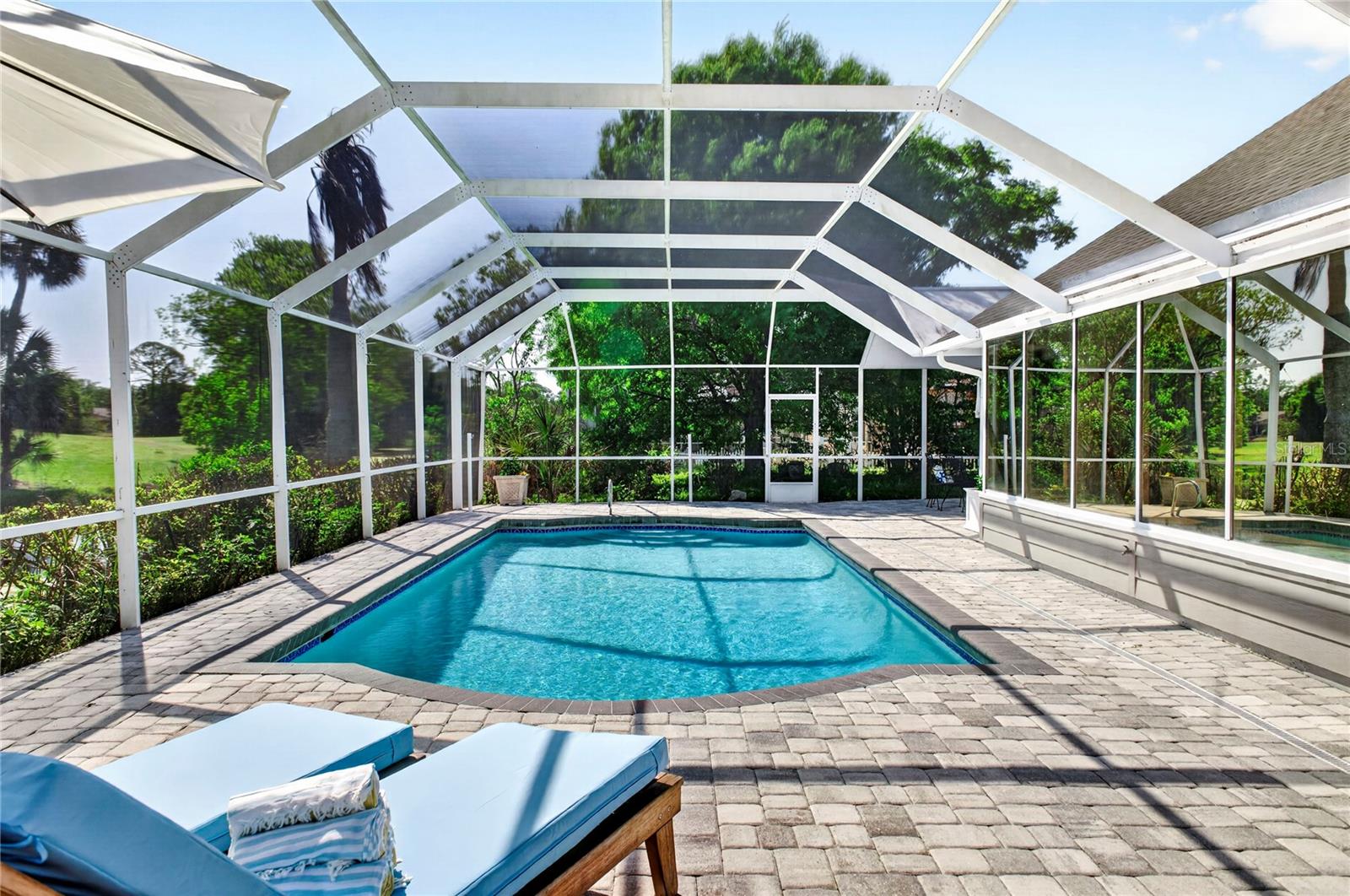 770 Pelican Bay Dr Property Photo 3