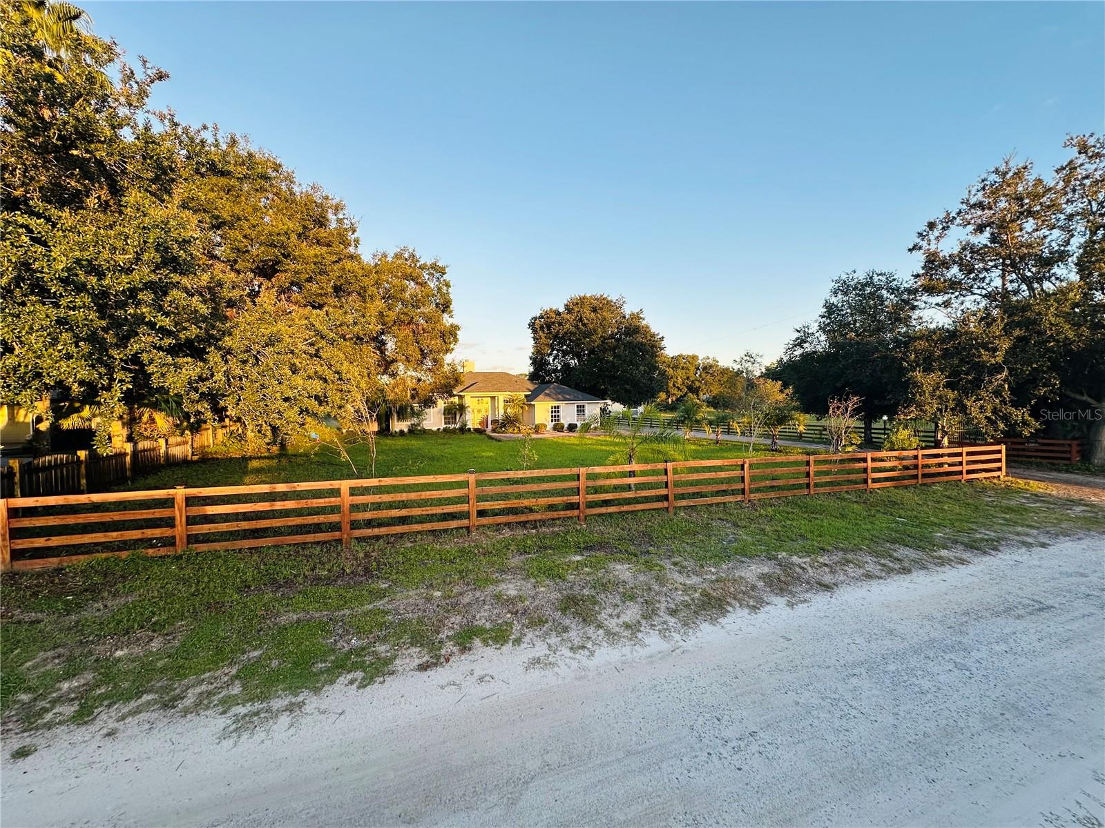 1889 Ranchland Trl Property Photo 62