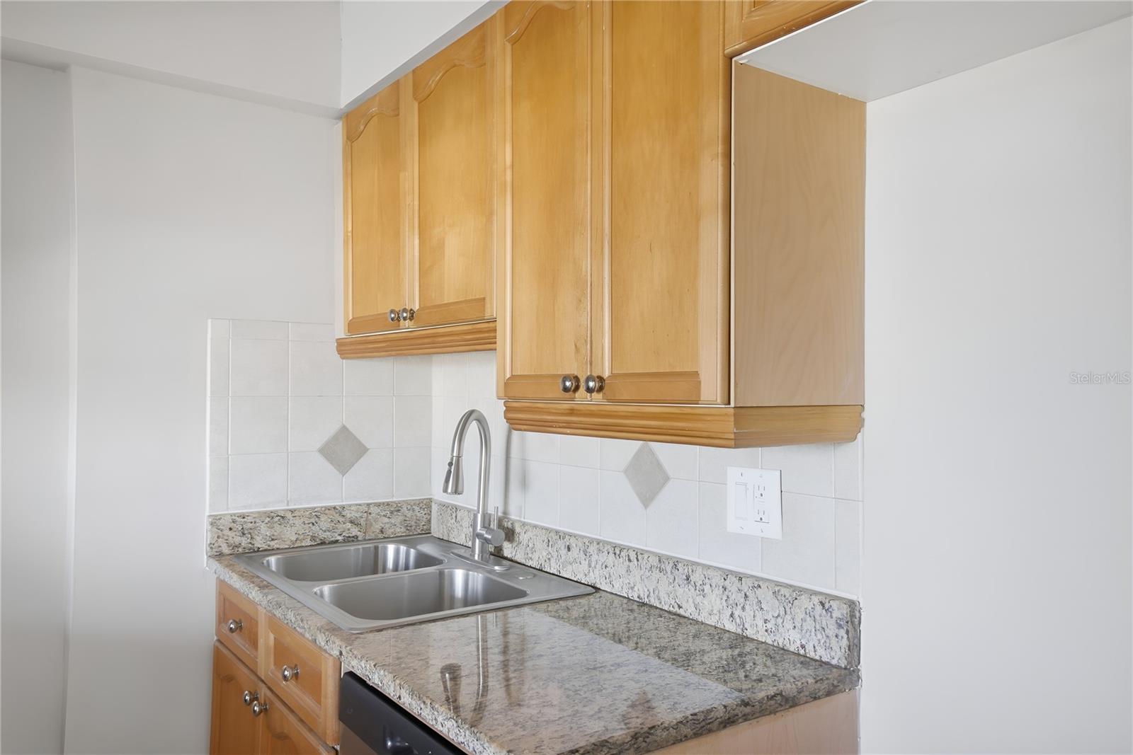 145 N Halifax Ave #602 Property Photo 30