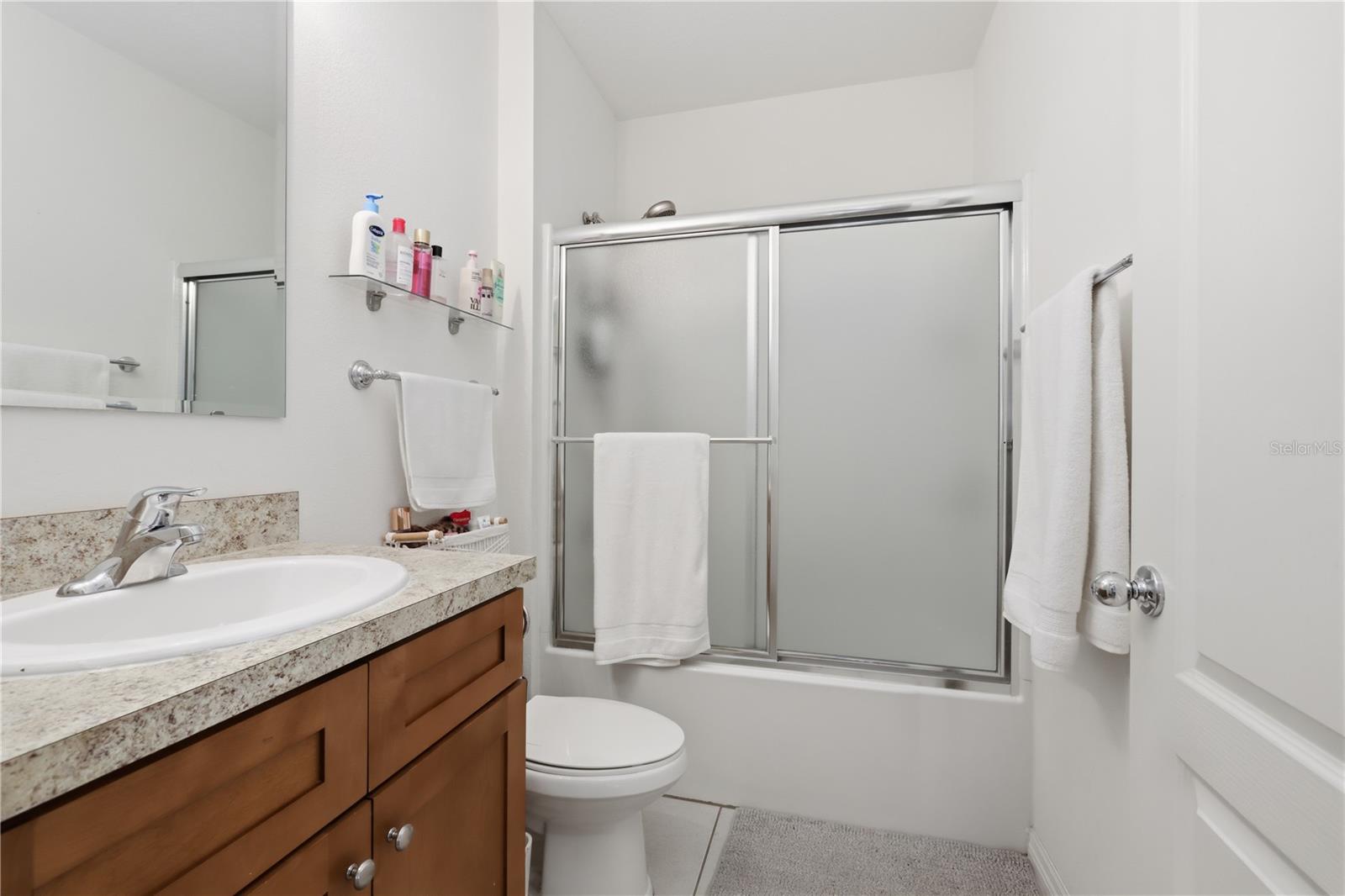 831 Oak Hollow Loop Property Photo 19