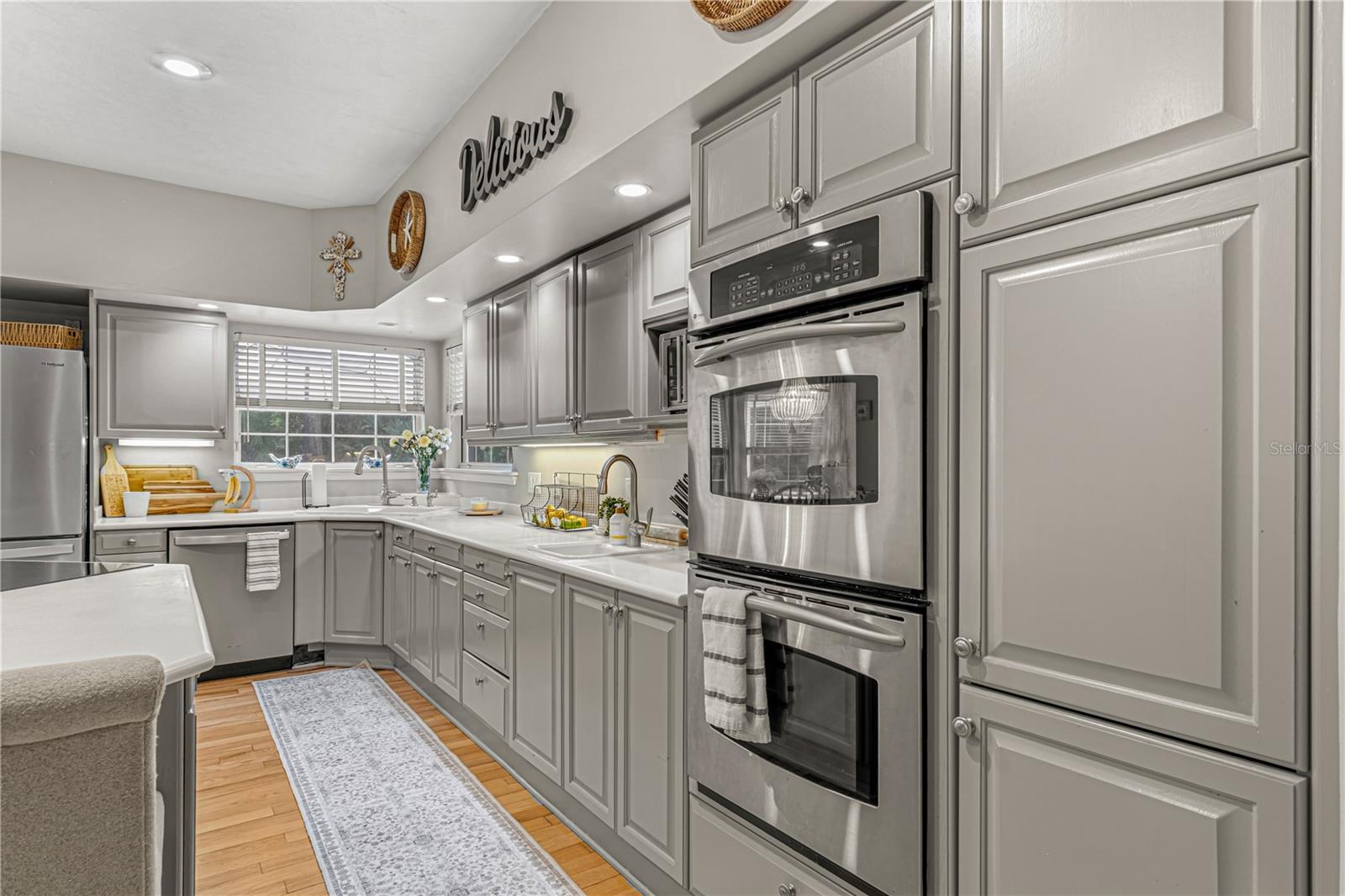 649 Charmagne Ln Property Photo 16