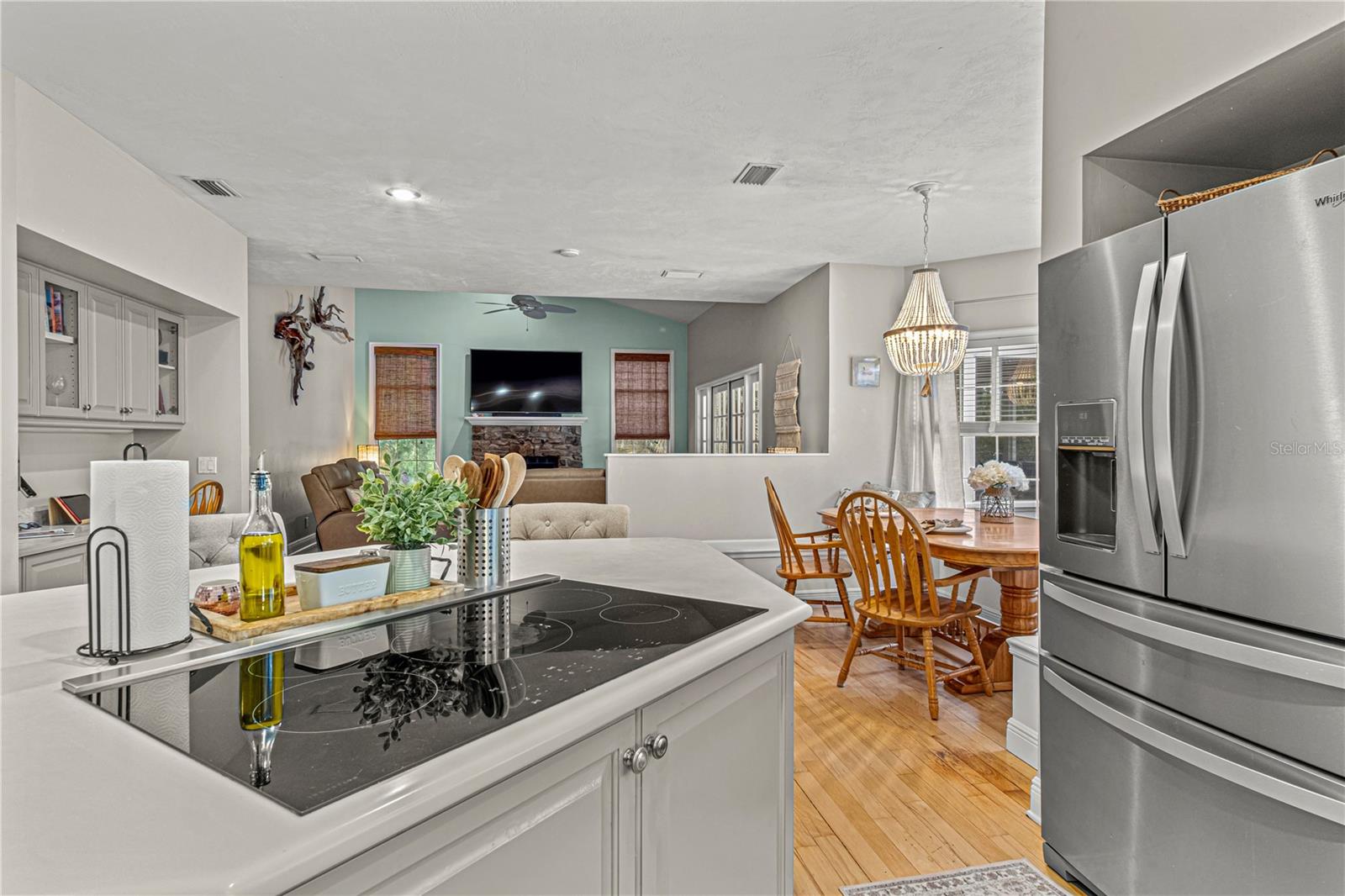 649 Charmagne Ln Property Photo 20