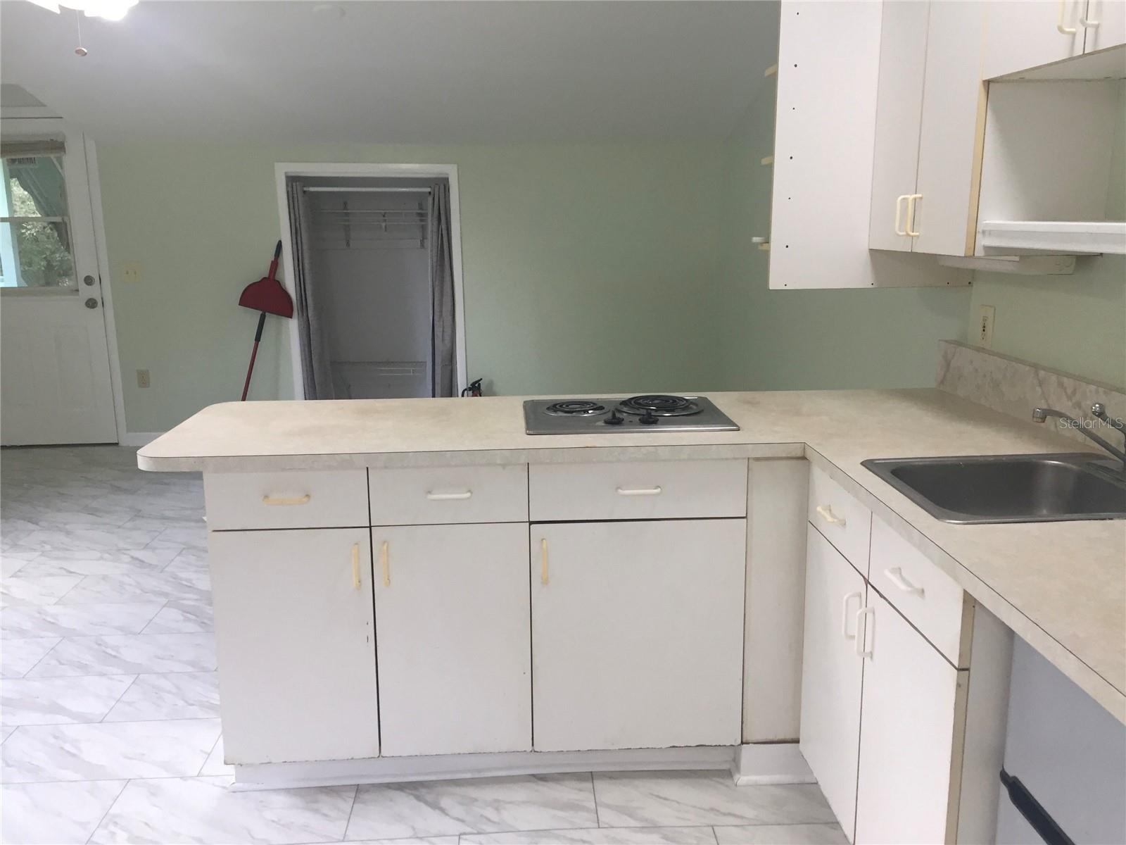 360 S Lakeview Dr Property Photo 14