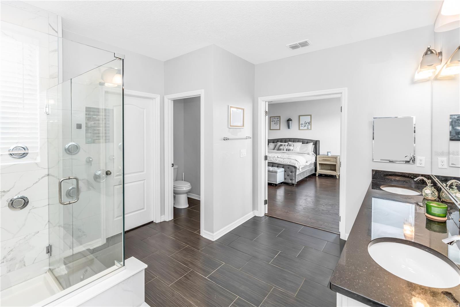 239 Lugano Way Property Photo 24